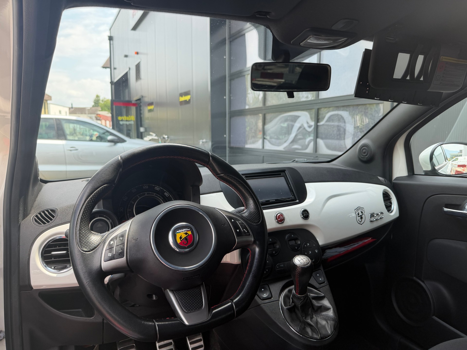 FIAT 500 1.4 16V Turbo Abarth-image-9