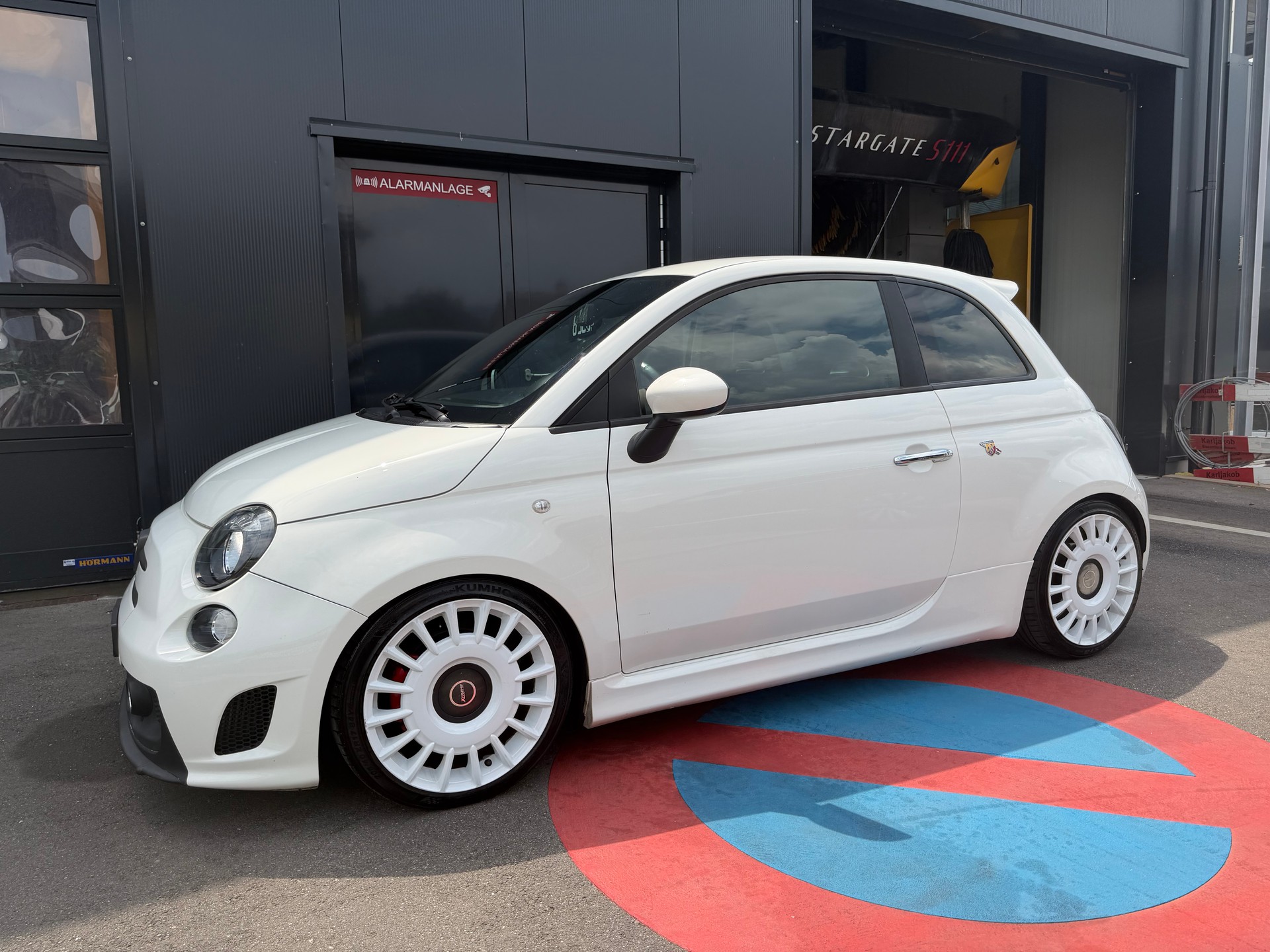 FIAT 500 1.4 16V Turbo Abarth-image-2
