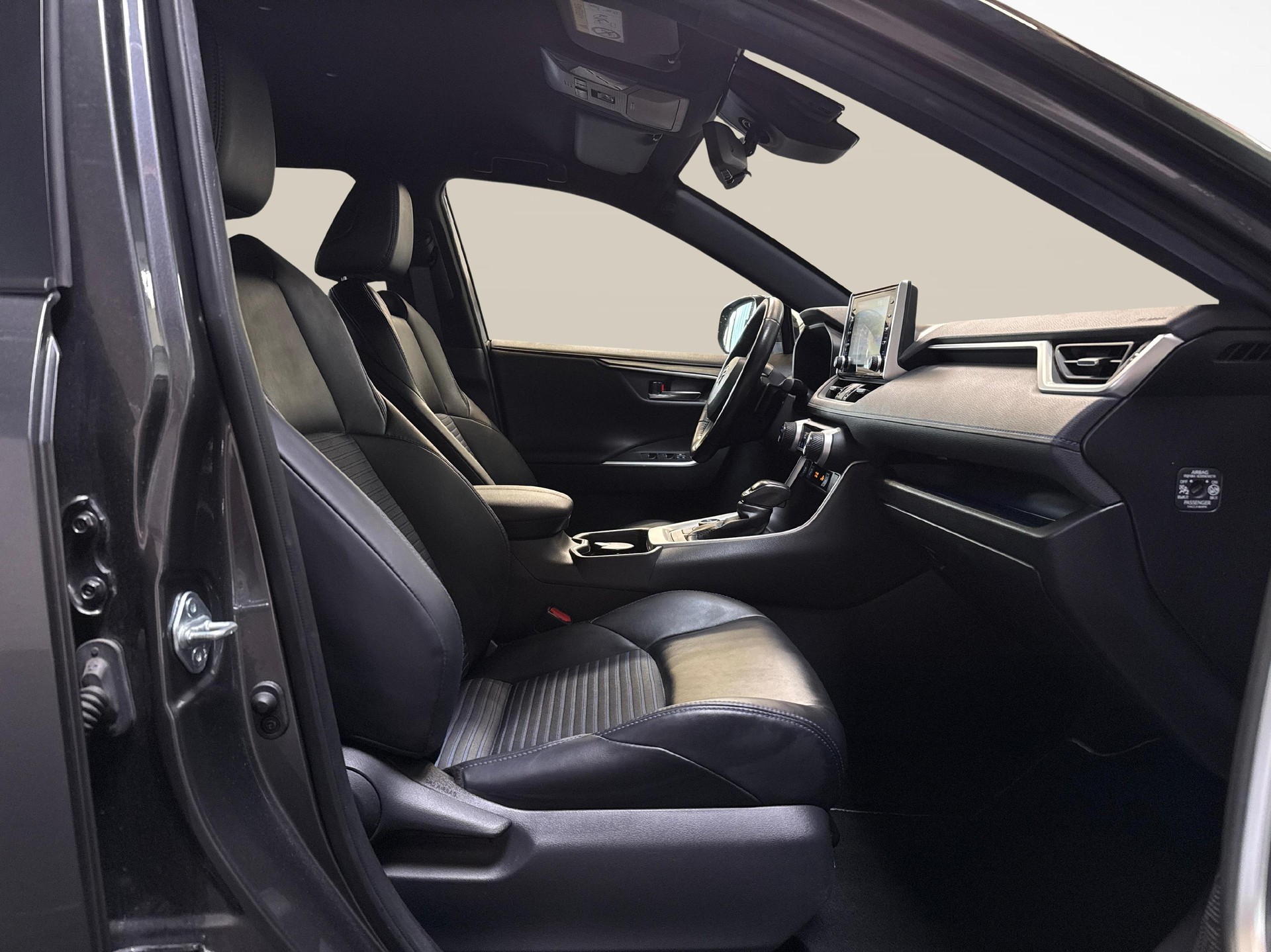 TOYOTA RAV4 2.5 HSD Style AWD-image-9