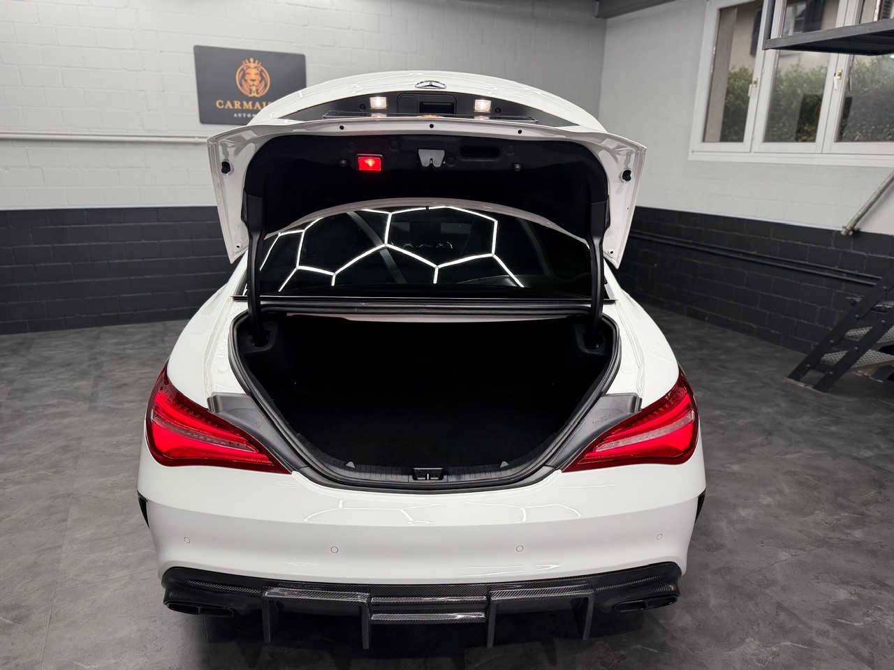 MERCEDES-BENZ CLA 45 AMG 4Matic | Glasschiebedach | Ambiente | Rückfahrkamera | CH-Auto mit Gratis Service-image-20