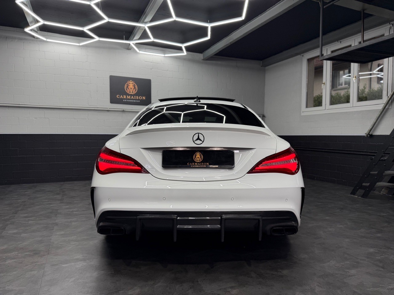 MERCEDES-BENZ CLA 45 AMG 4Matic | Glasschiebedach | Ambiente | Rückfahrkamera | CH-Auto mit Gratis Service-image-7