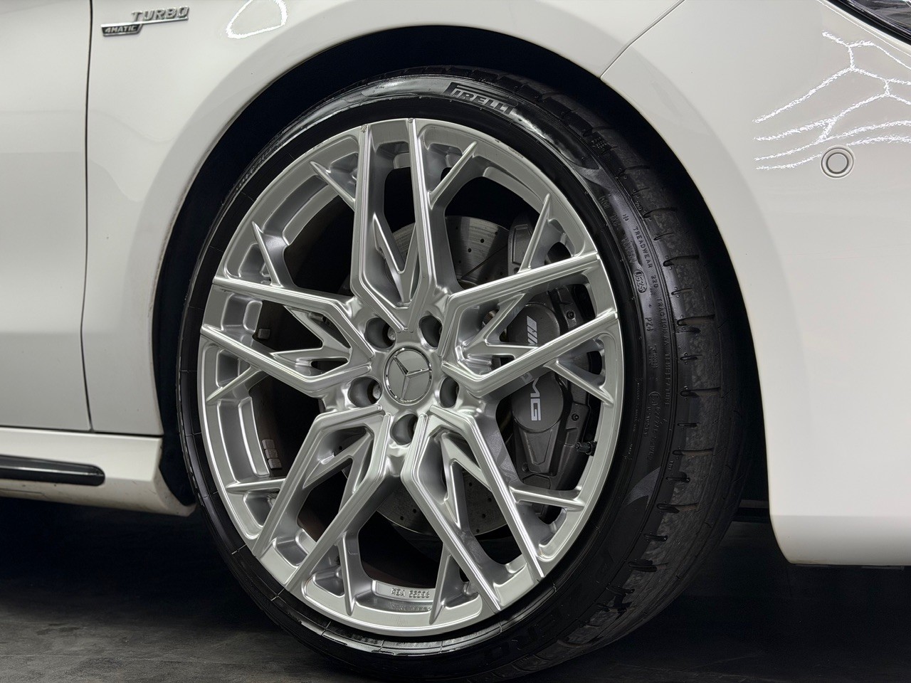 MERCEDES-BENZ CLA 45 AMG 4Matic | Glasschiebedach | Ambiente | Rückfahrkamera | CH-Auto mit Gratis Service-image-5
