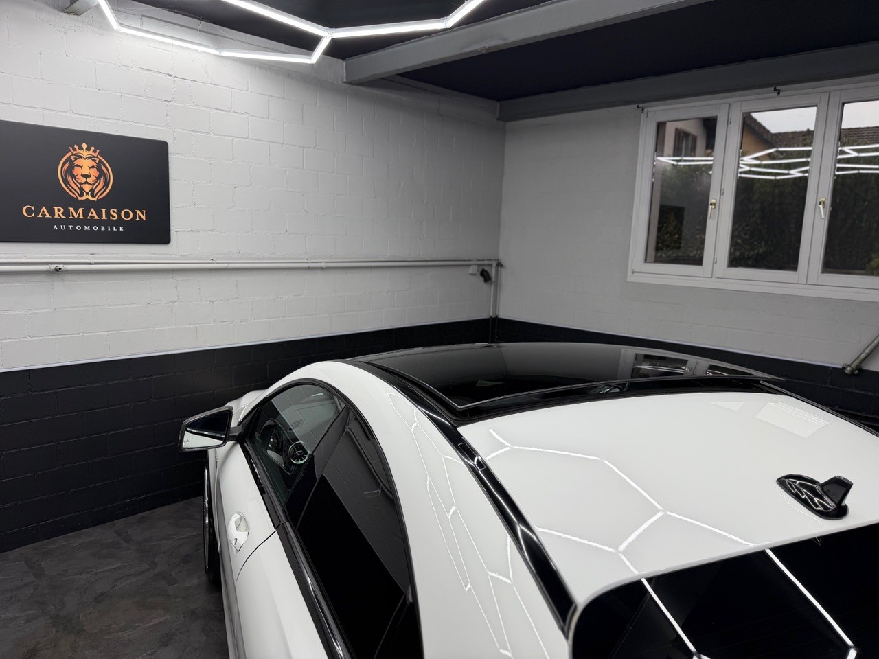MERCEDES-BENZ CLA 45 AMG 4Matic | Glasschiebedach | Ambiente | Rückfahrkamera | CH-Auto mit Gratis Service-image-11