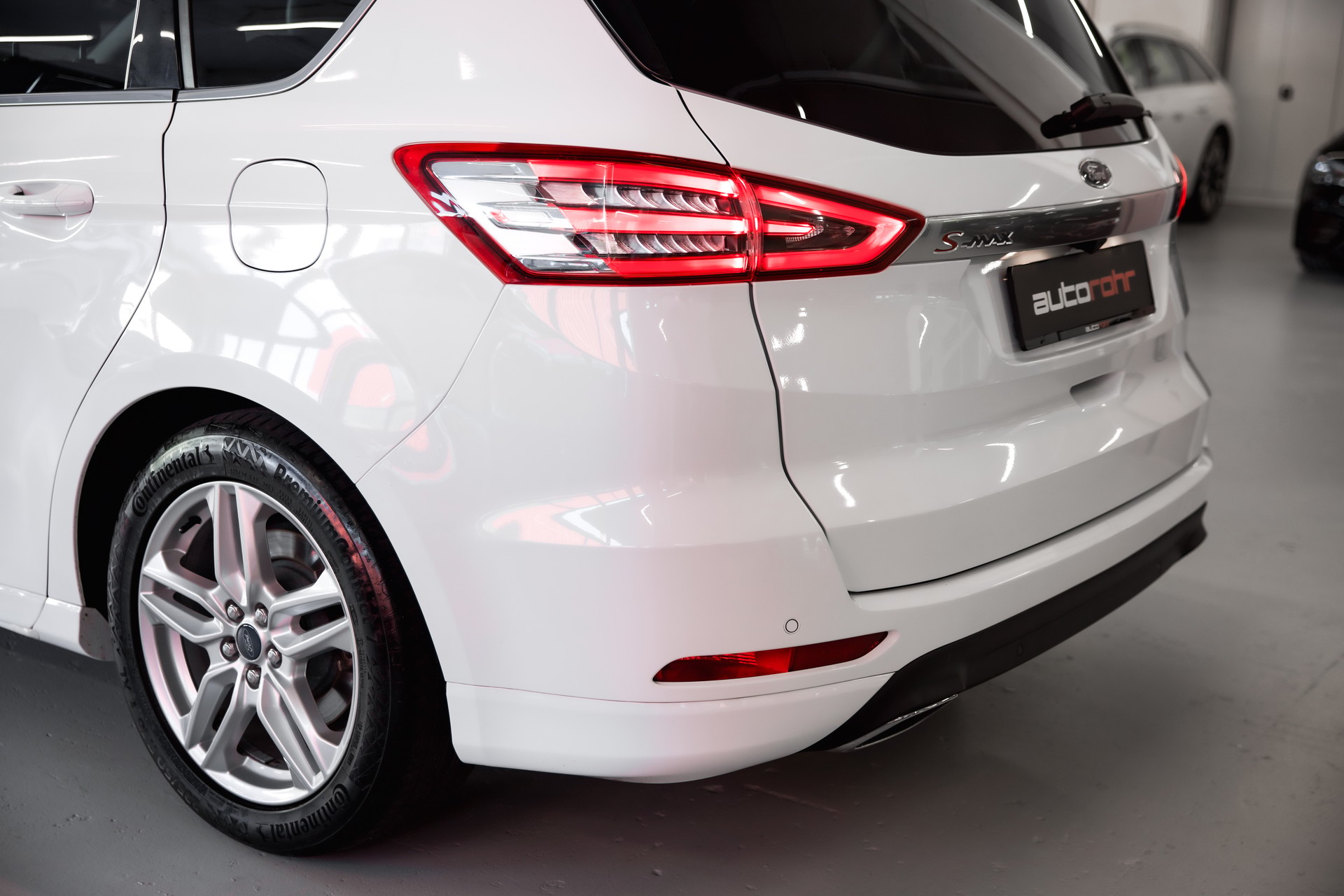 FORD S-Max 2.0 TDCi 180 Titanium FPS 4x4-image-13