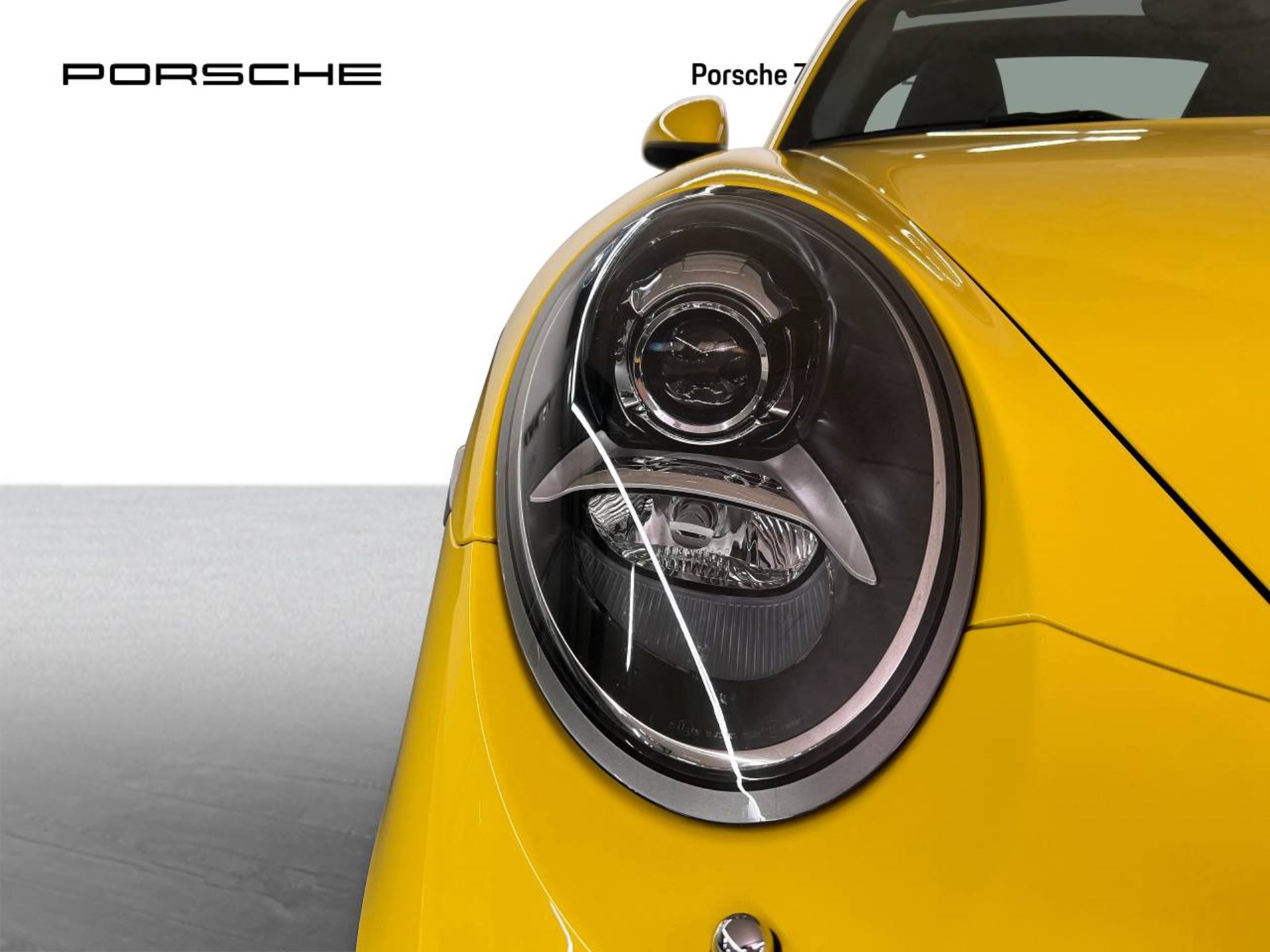 PORSCHE 911 Targa 4S-image-12