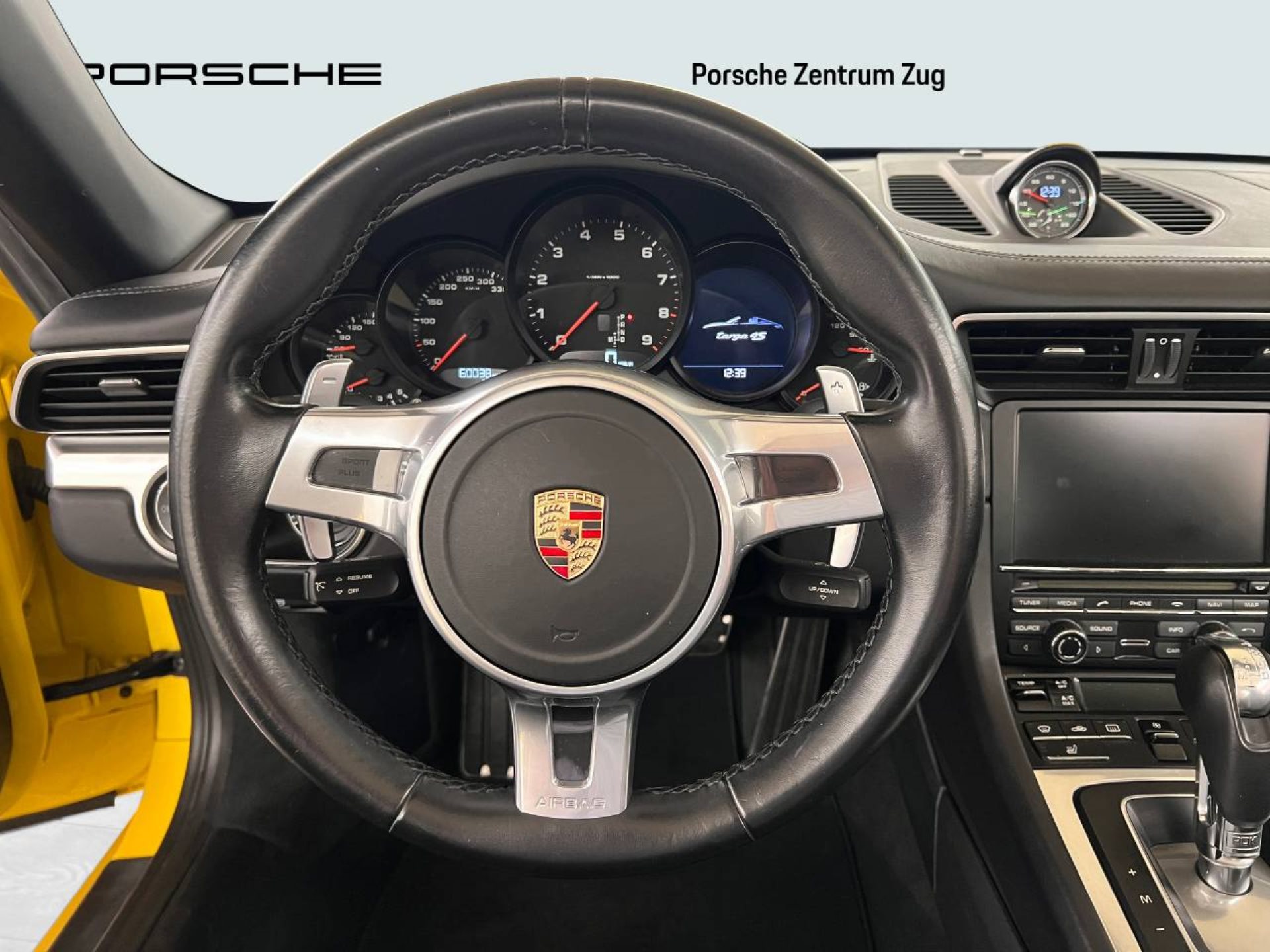 PORSCHE 911 Targa 4S-image-15