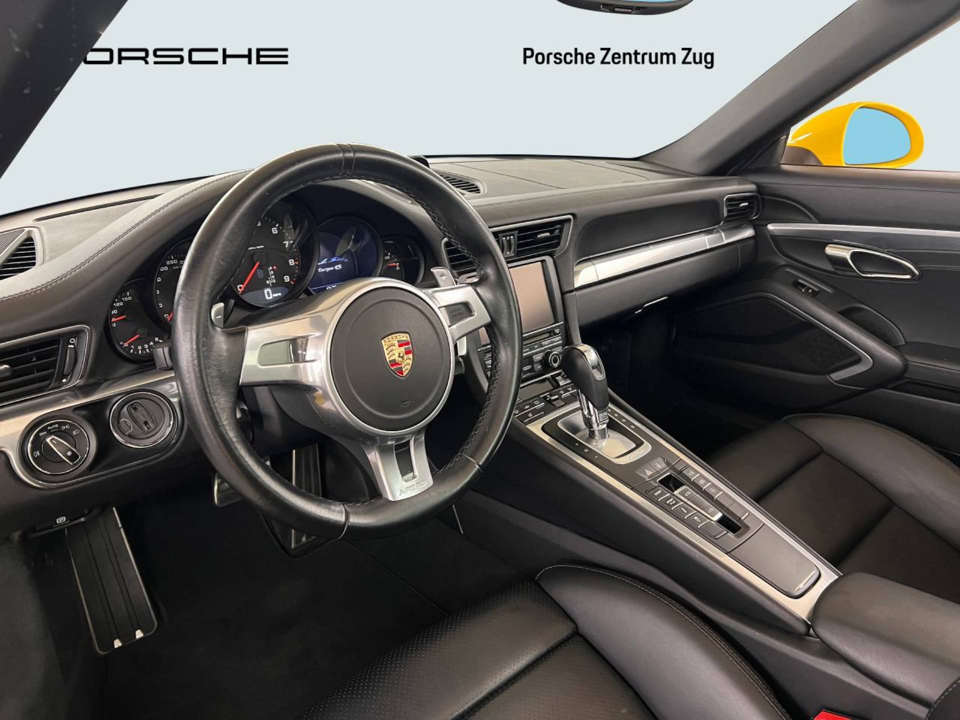 PORSCHE 911 Targa 4S-showroom-element-3