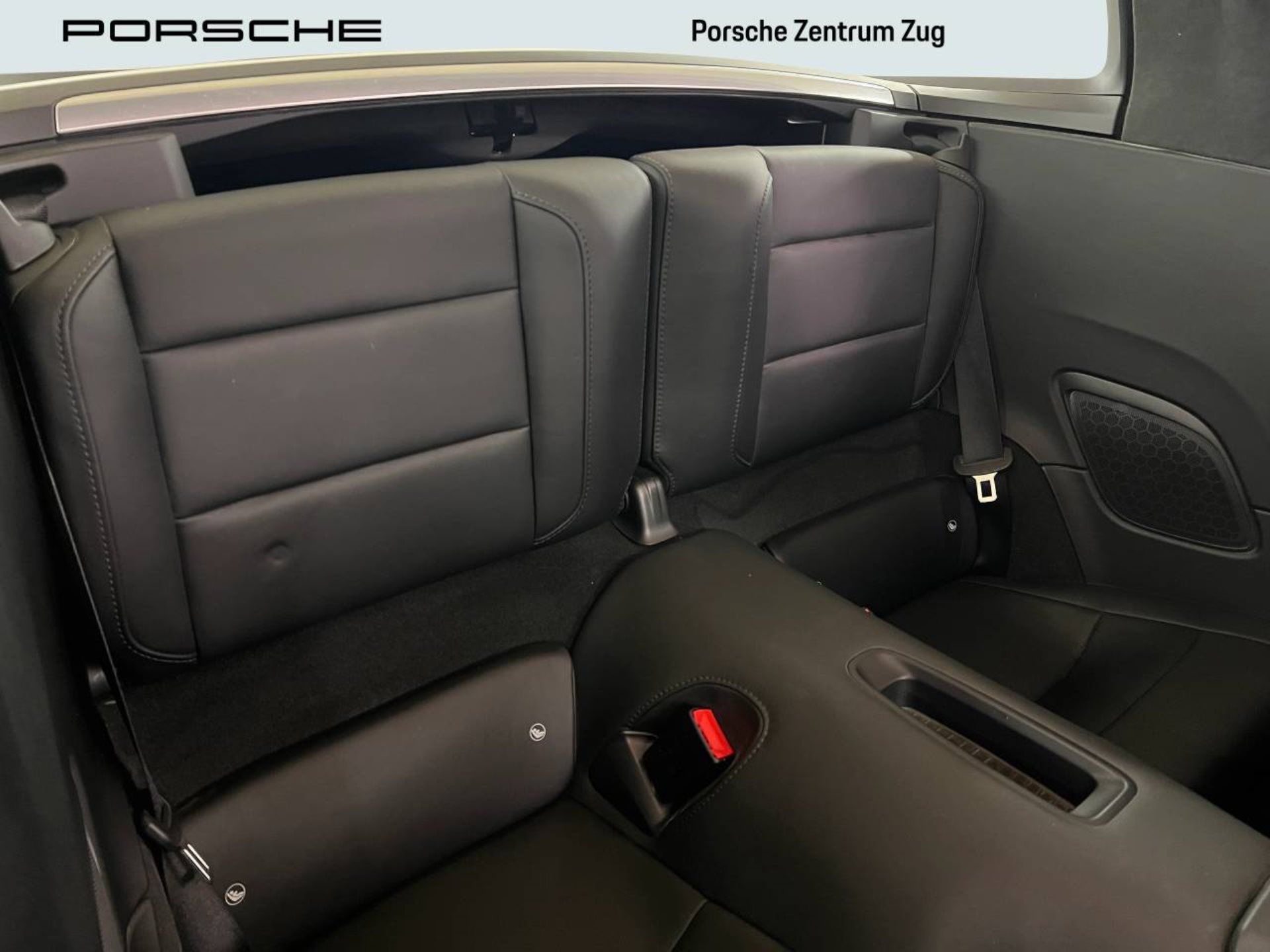 PORSCHE 911 Targa 4S-image-24
