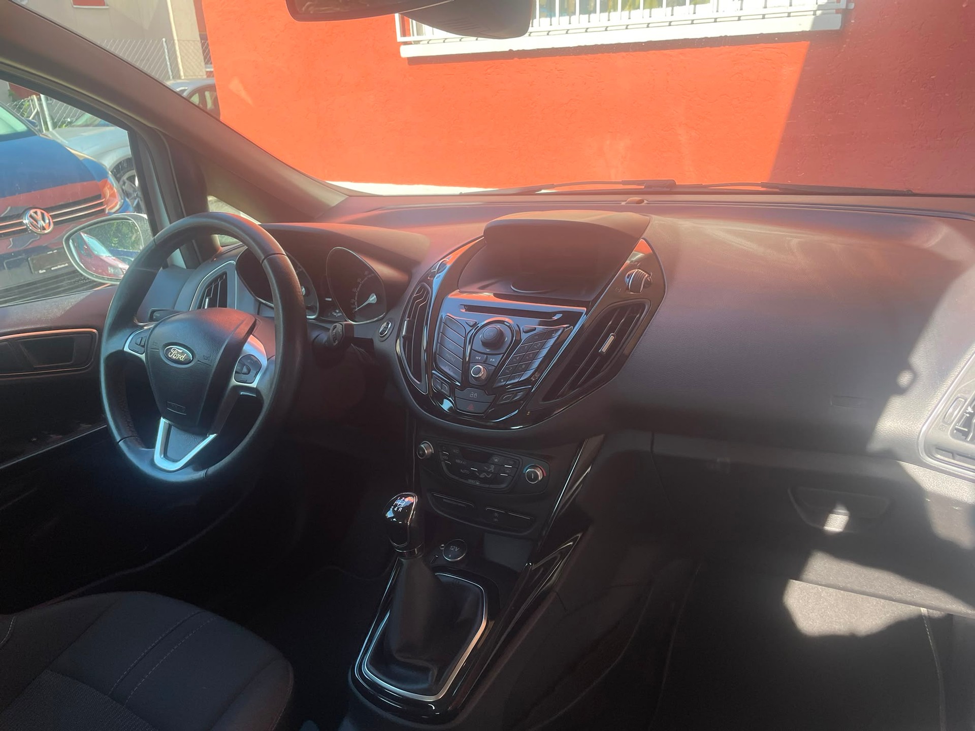 FORD B-Max 1.0 SCTi TitaniumX-image-9