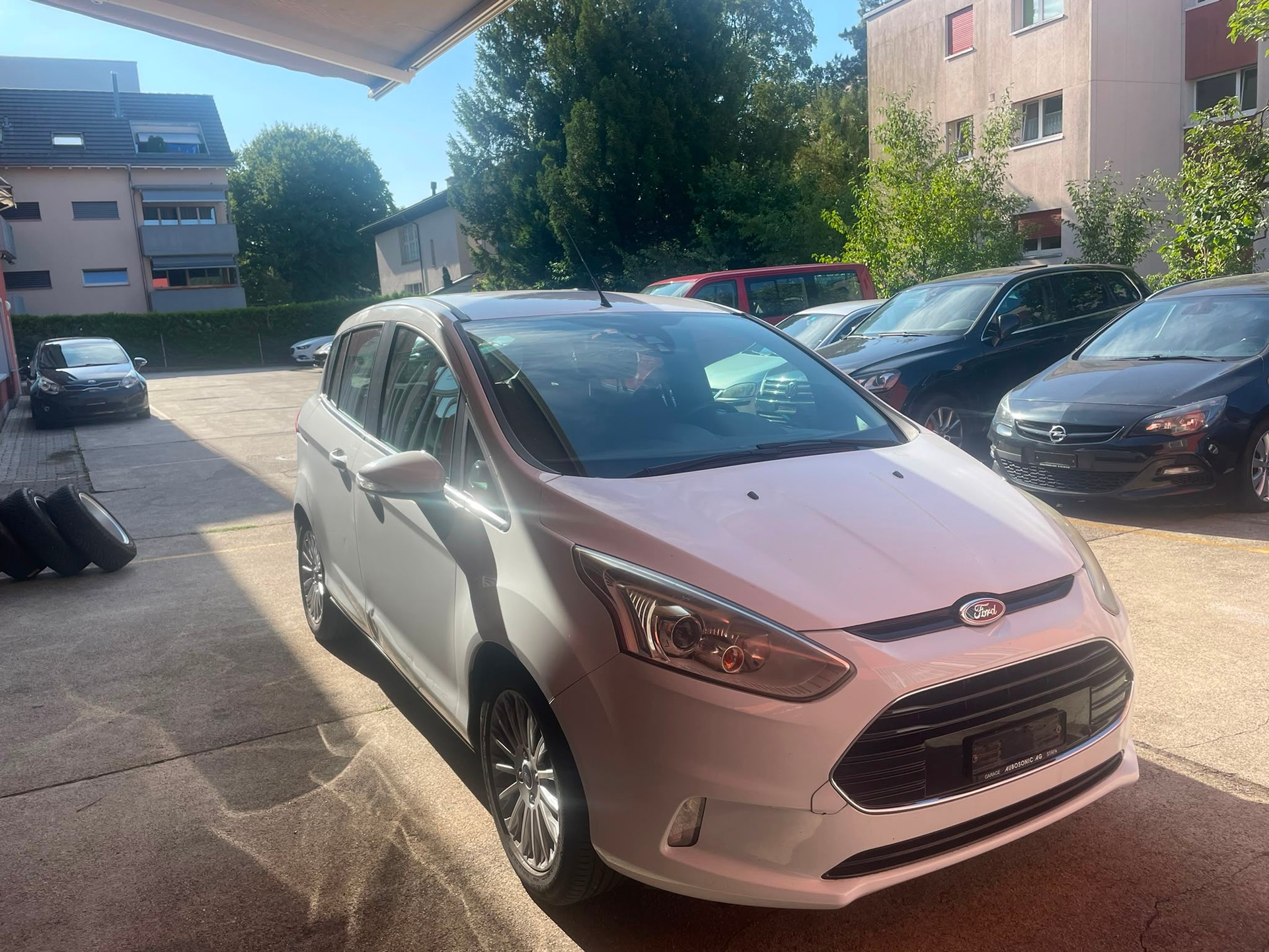 FORD B-Max 1.0 SCTi TitaniumX-image-3