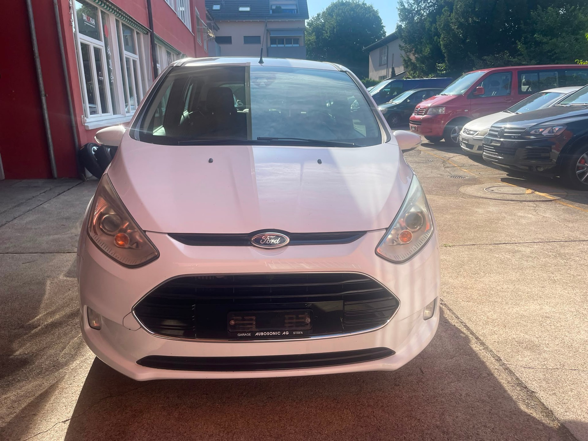 FORD B-Max 1.0 SCTi TitaniumX-image-4