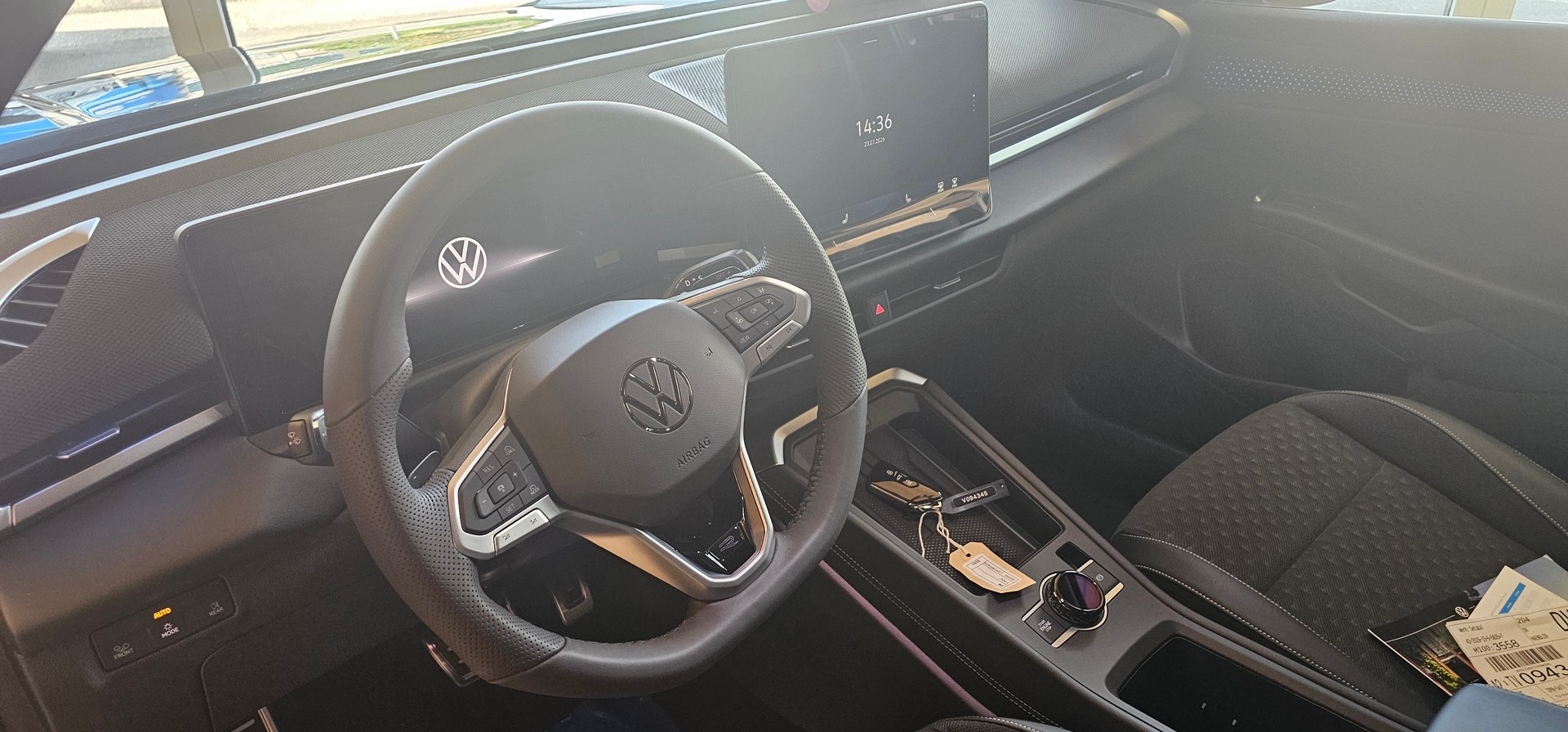 VW T-Roc 1.5 eTSI mHEV R-Line DSG-image-7