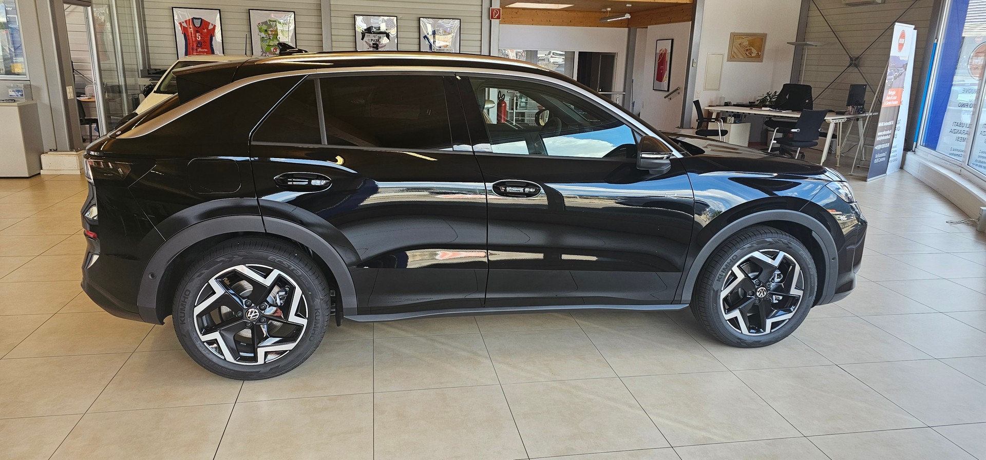 VW T-Roc 1.5 eTSI mHEV R-Line DSG-image-5