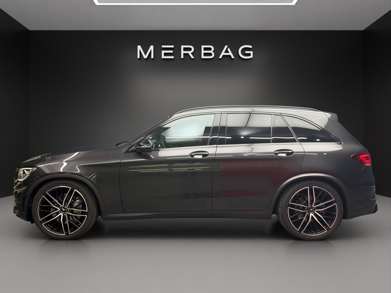 MERCEDES-BENZ GLC 43 AMG 4Matic-image-2