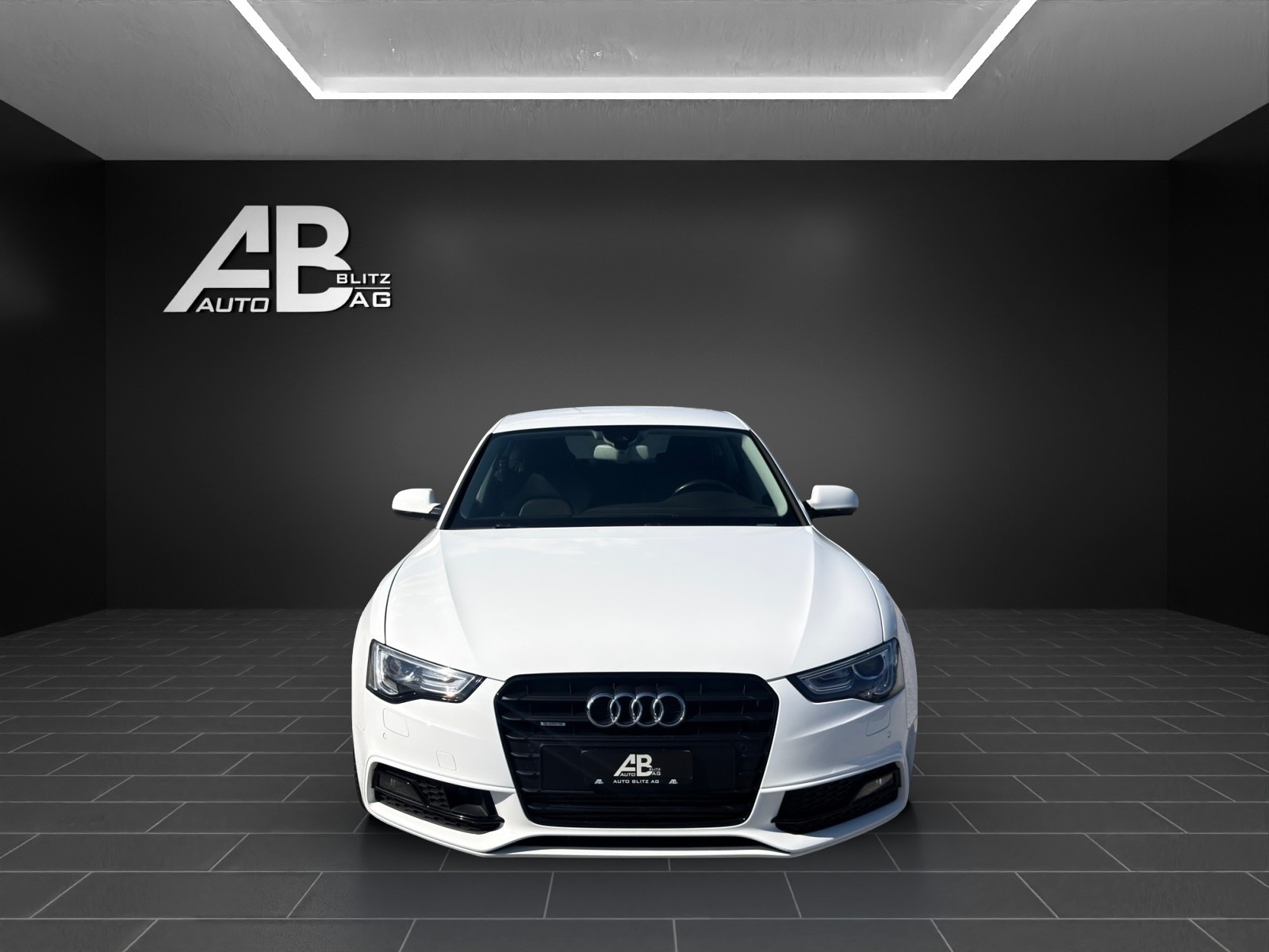 AUDI A5 Sportback 3.0 TDI S-Line quattro S-tronic mit 245 PS-image-0