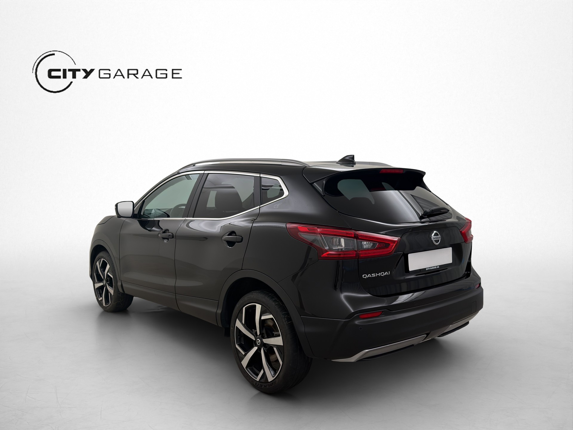 NISSAN Qashqai 1.3 DIG-T 160 Tekna-image-2