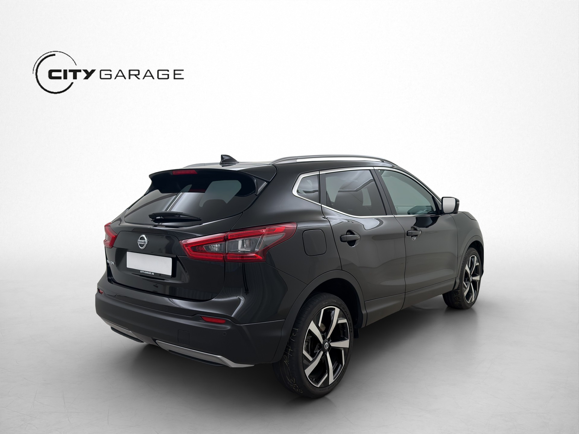 NISSAN Qashqai 1.3 DIG-T 160 Tekna-image-4