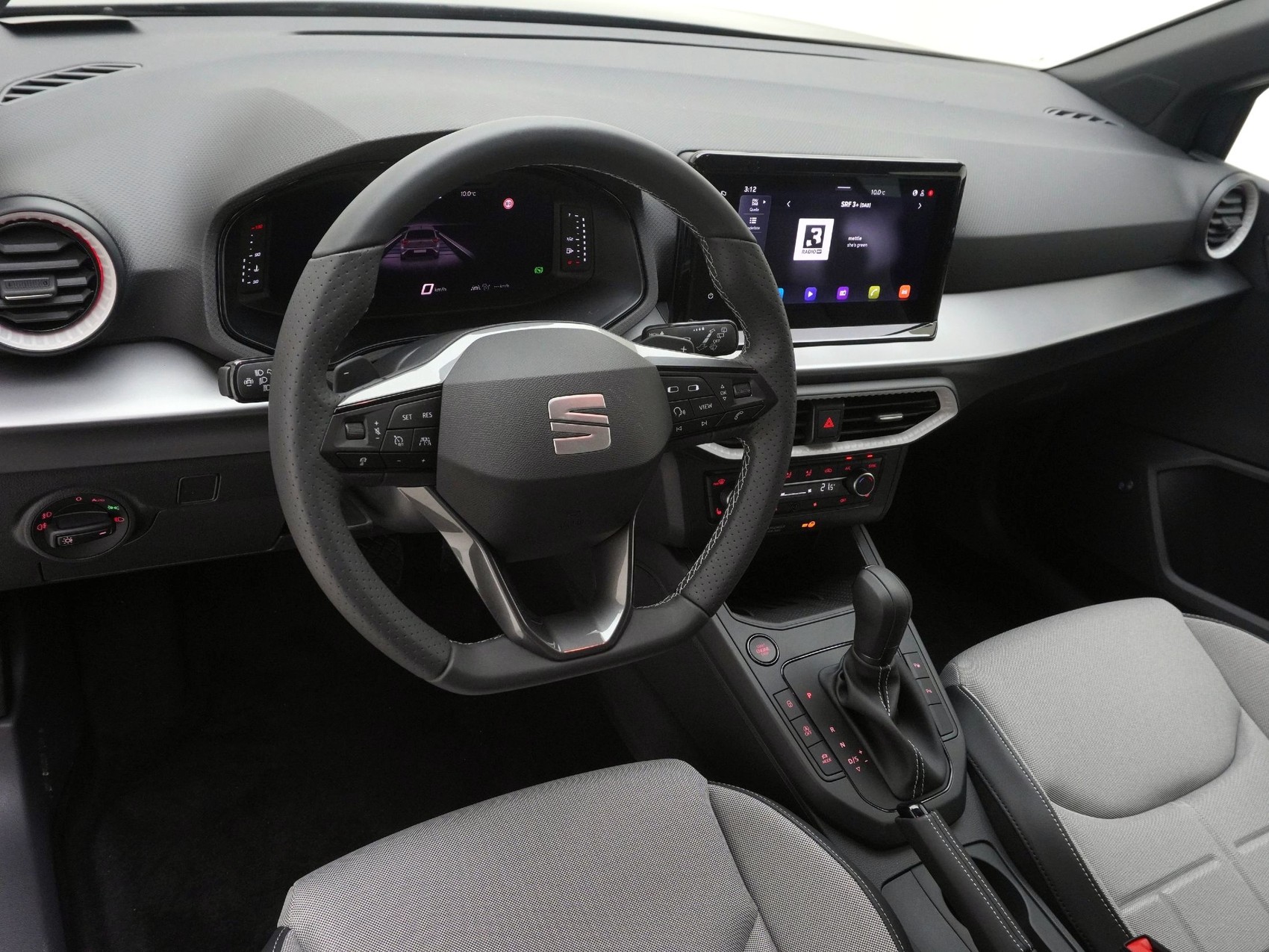 SEAT Arona 1.5 TSI FR DSG *Rundumsorglospaket*-image-10