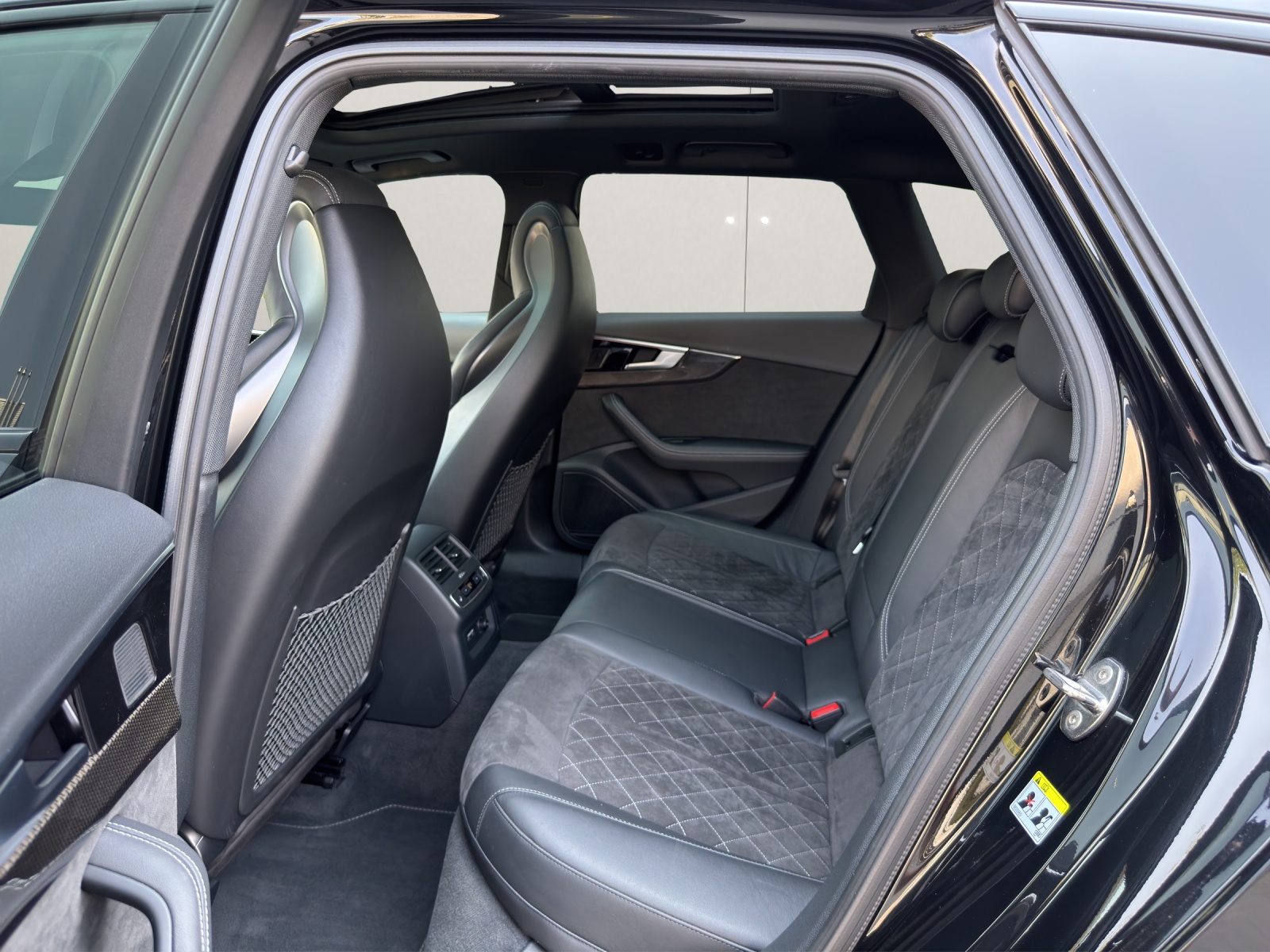 AUDI S4 Avant 3.0 TDI quattro tiptronic-image-12