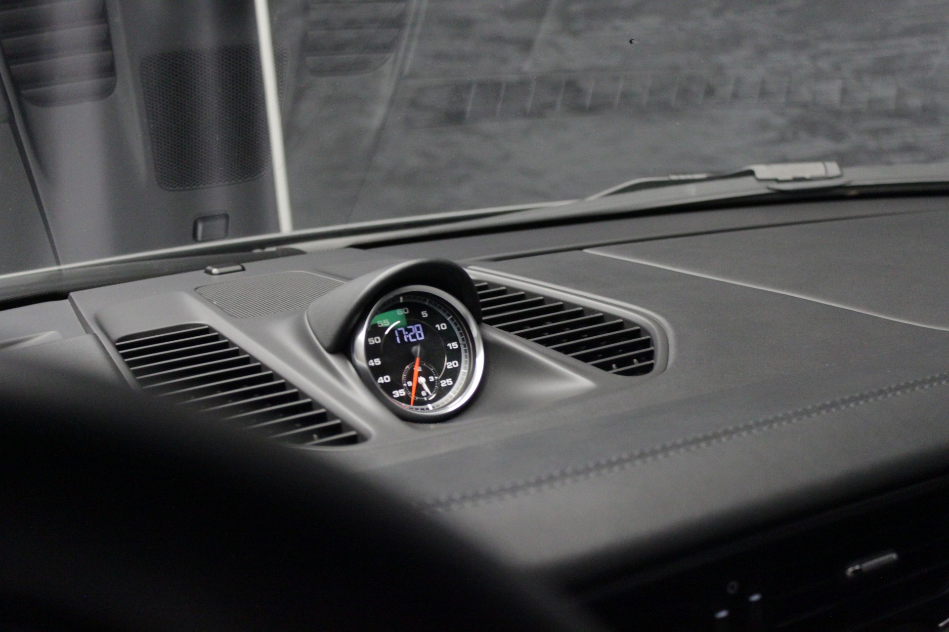 PORSCHE 911 Carrera S PDK-image-20