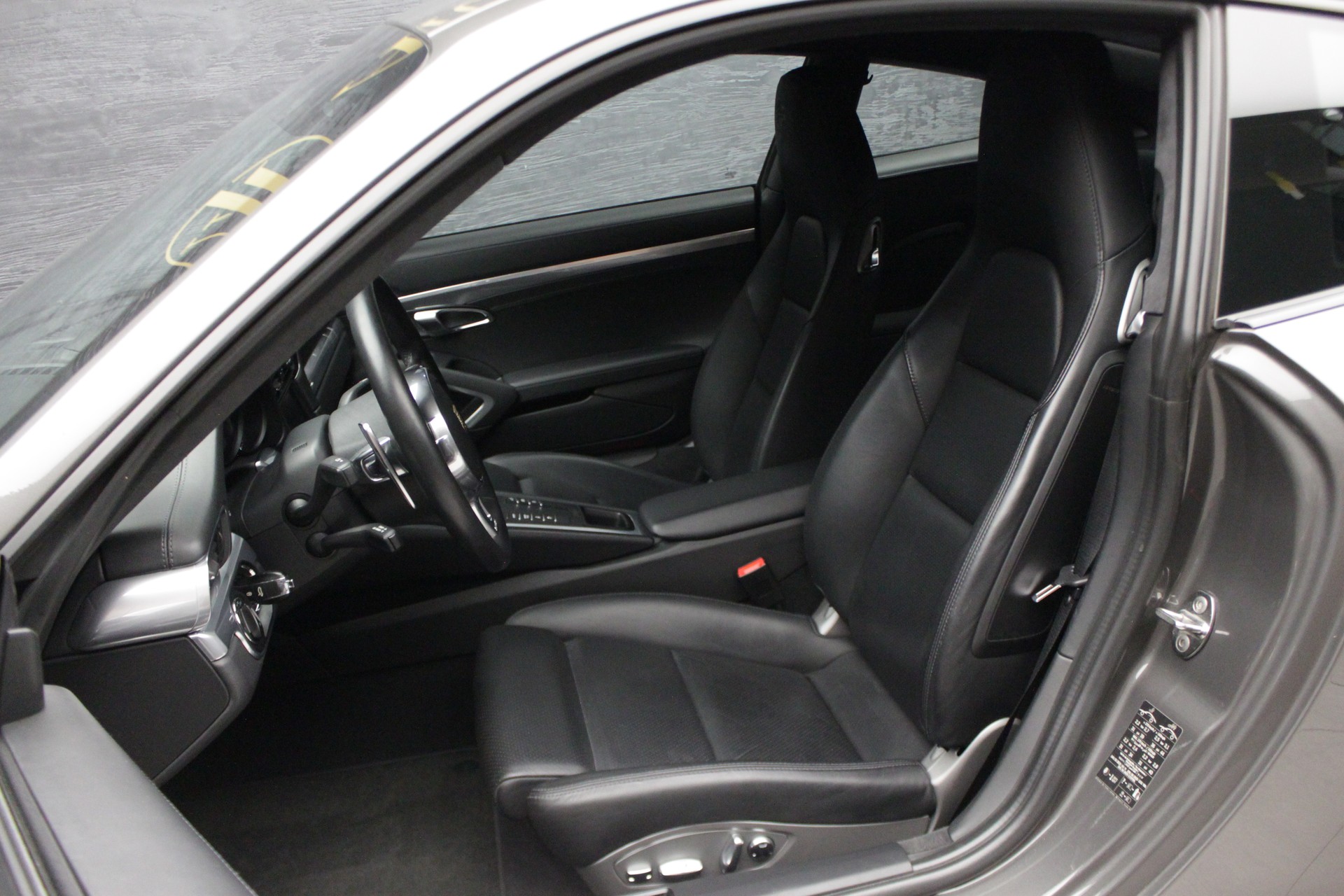 PORSCHE 911 Carrera S PDK-image-17