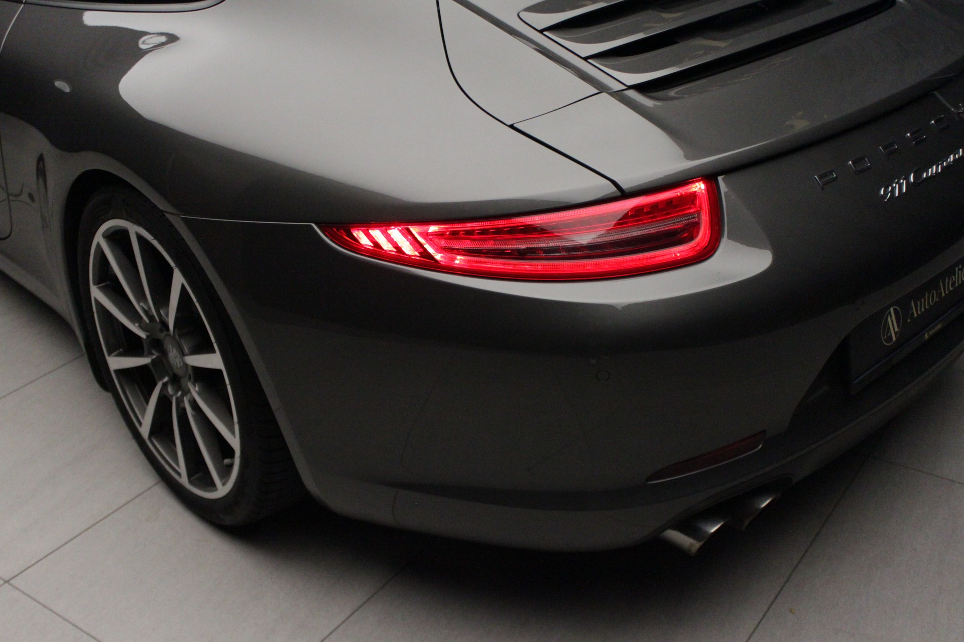 PORSCHE 911 Carrera S PDK-image-12