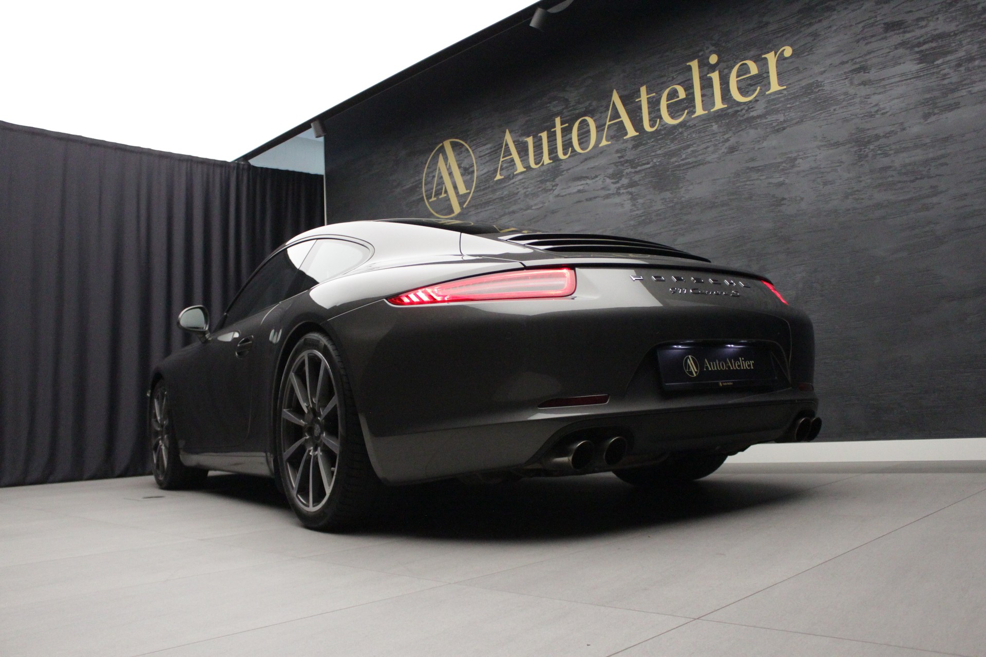 PORSCHE 911 Carrera S PDK-image-15