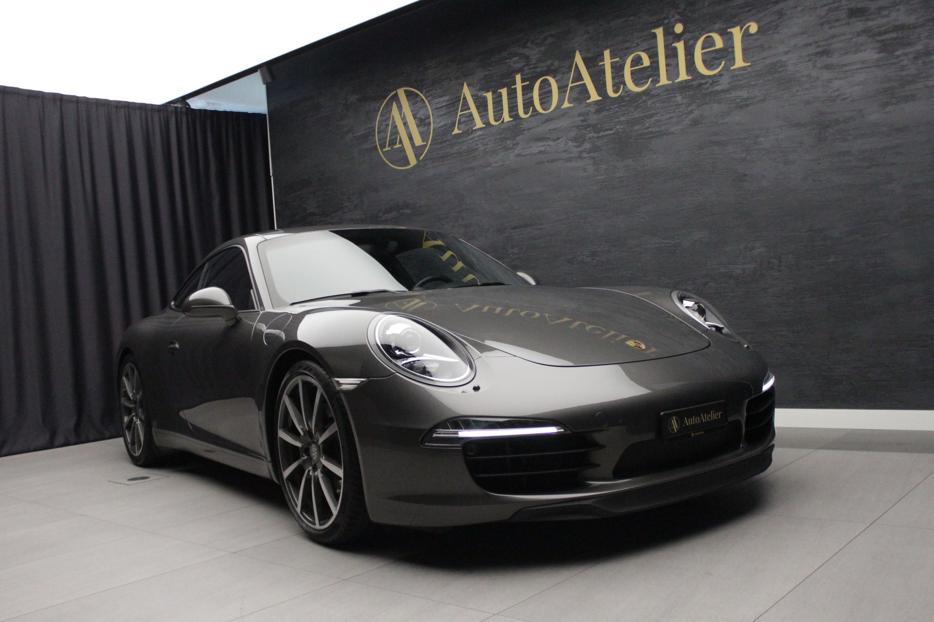 PORSCHE 911 Carrera S PDK-image-3