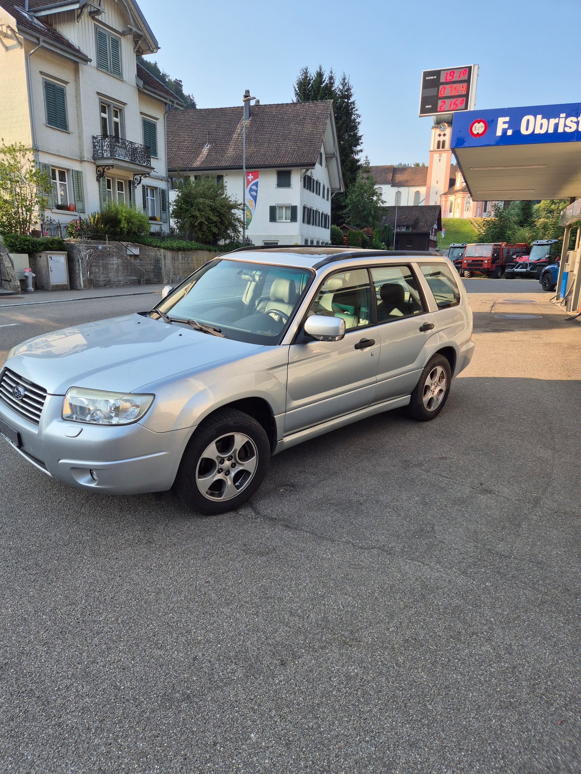 SUBARU Forester 2.0X Limited (Club)-image-5