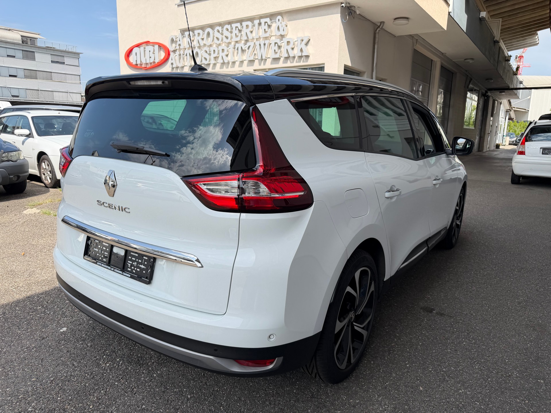 RENAULT Grand Scénic 1.3 16V Turbo Intens EDC-image-4