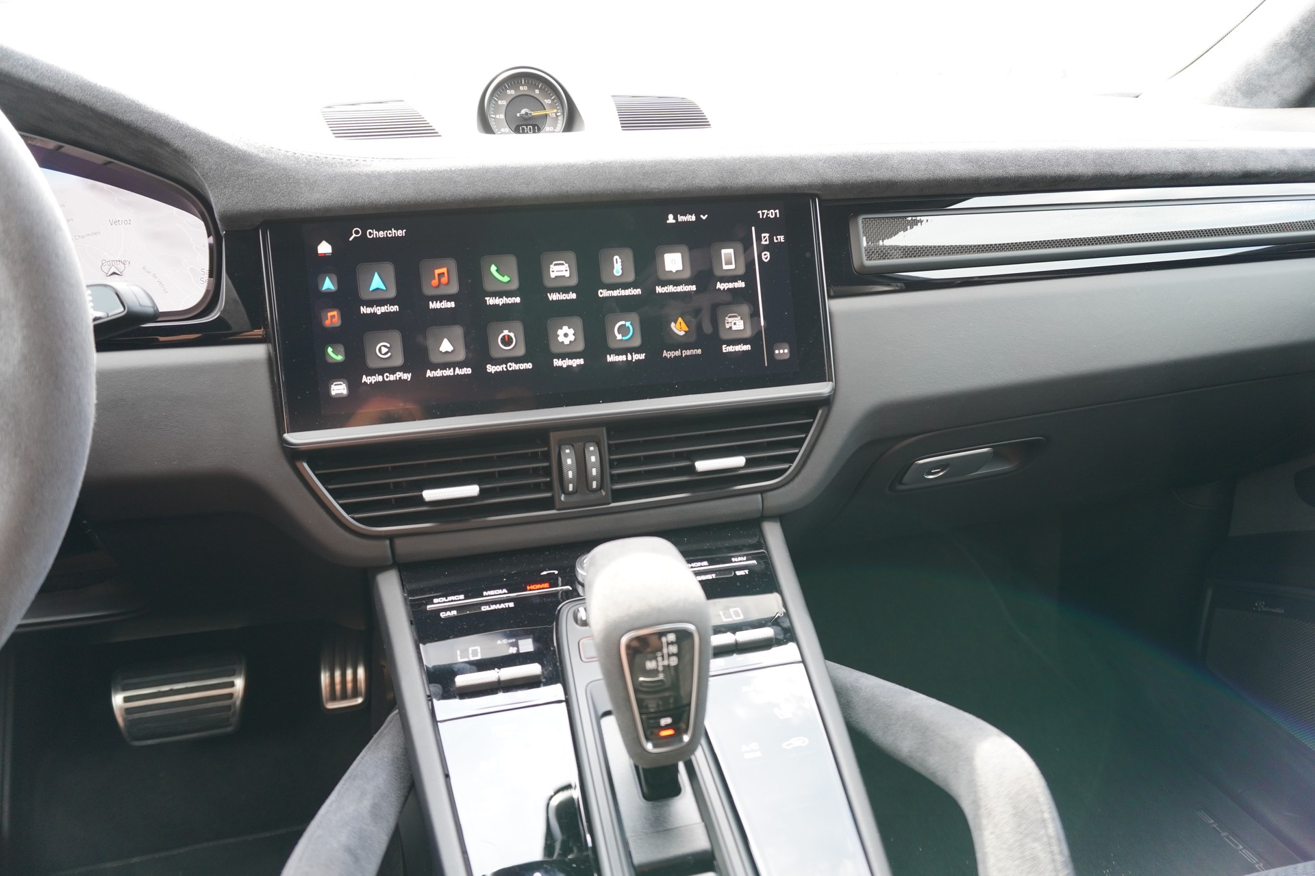 PORSCHE Cayenne Turbo GT-image-20