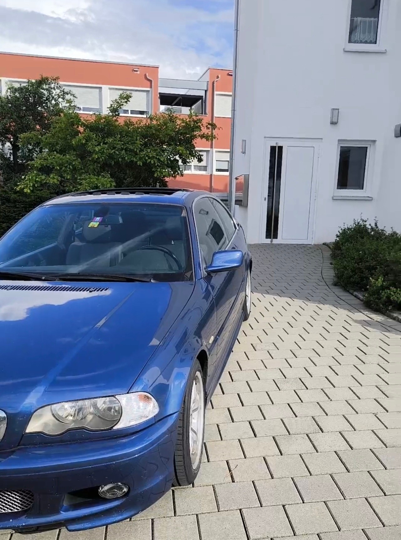 BMW 330Ci-image-3