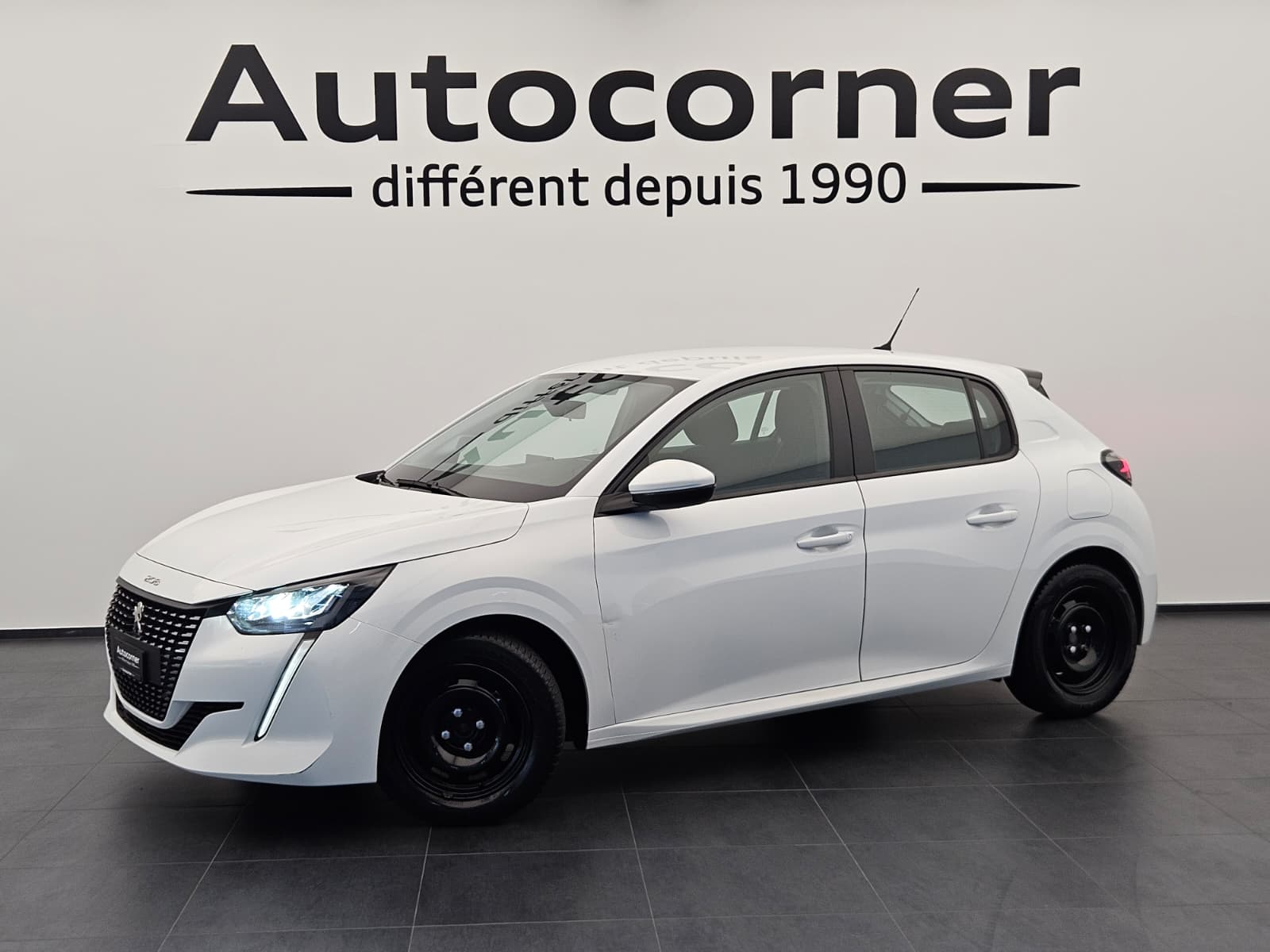 PEUGEOT 208 1.2 PureTech Active Pack-image-0