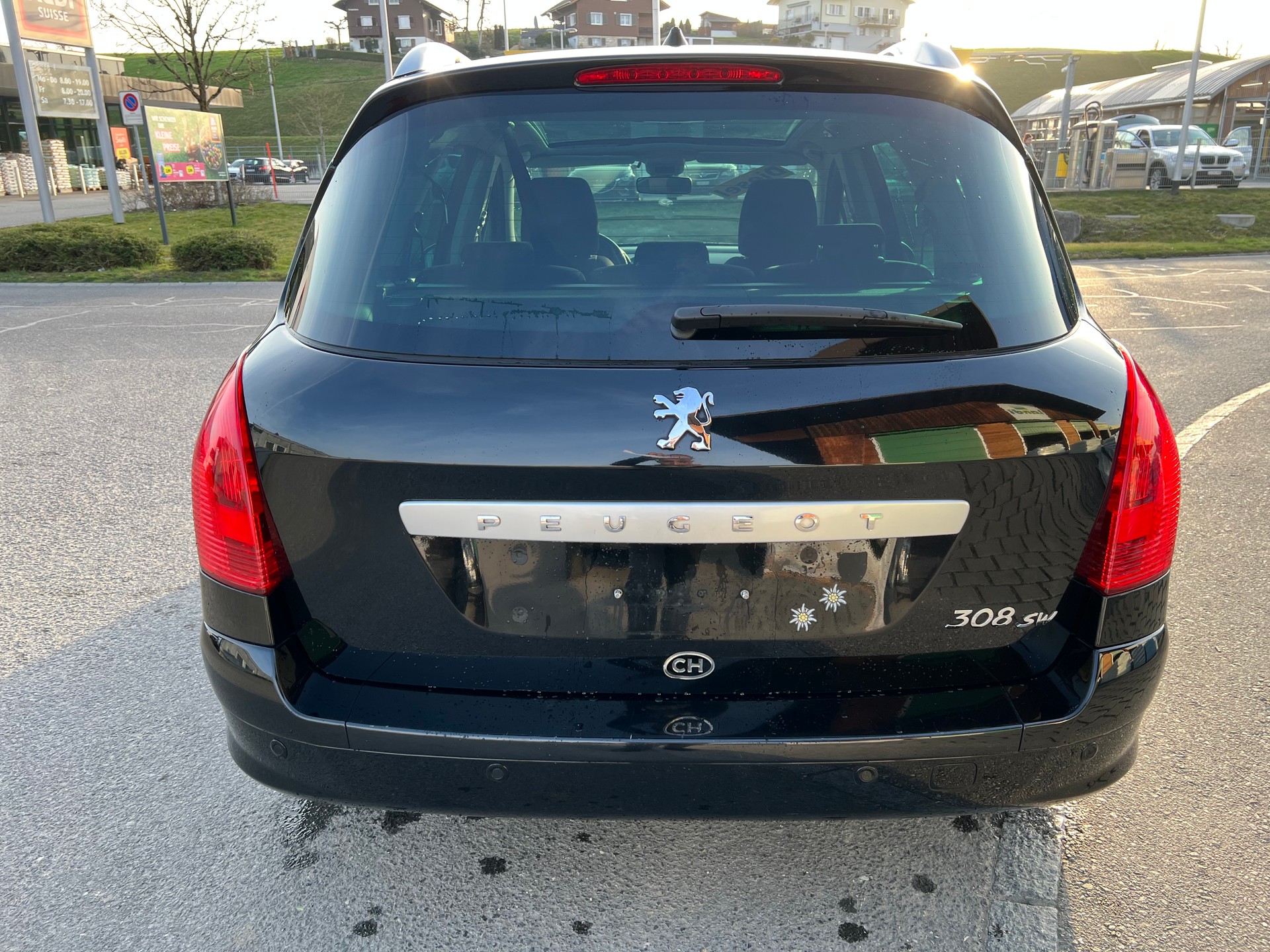 PEUGEOT 308 2.0 HDI Sport Pack-image-5