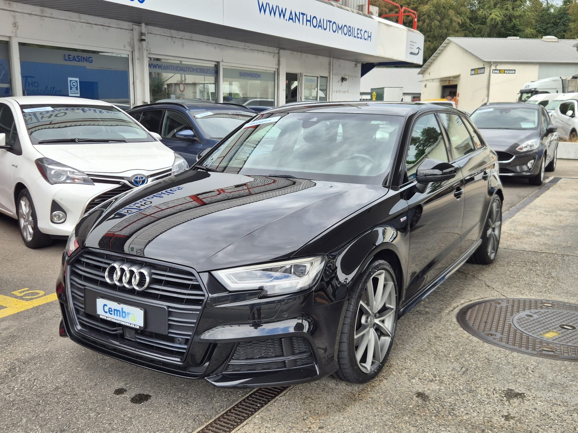 AUDI A3 Sportback 1.5 TFSI S-Tronic Sport S-Line-image-1