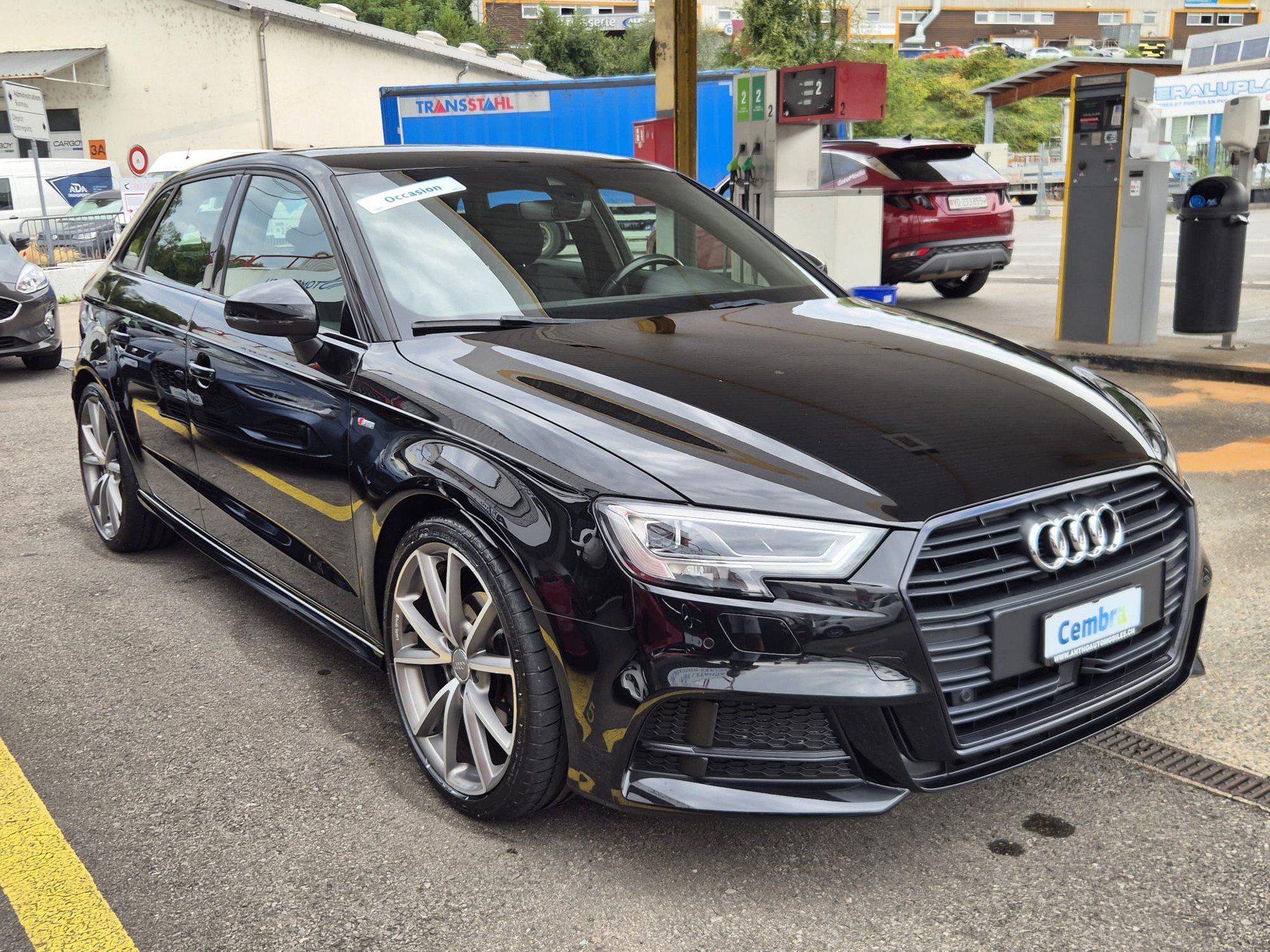 AUDI A3 Sportback 1.5 TFSI S-Tronic Sport S-Line-image-2