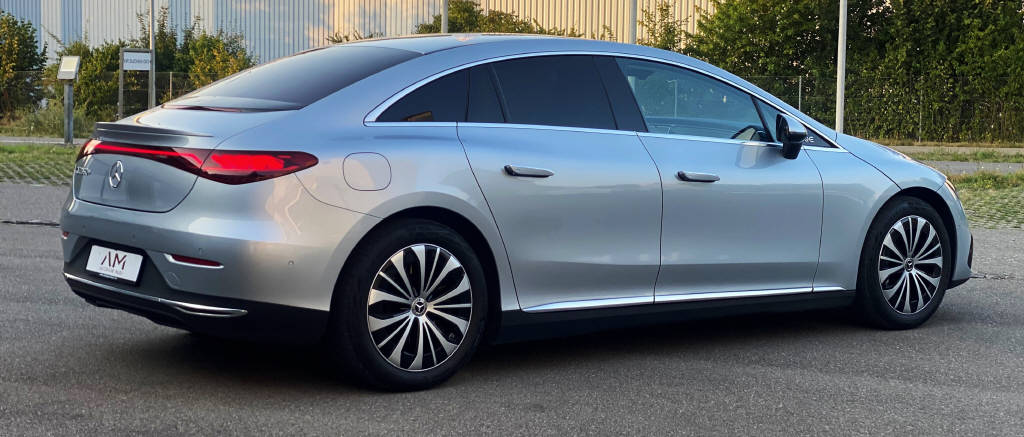 MERCEDES-BENZ EQE 350+ Electric Art Line-image-14