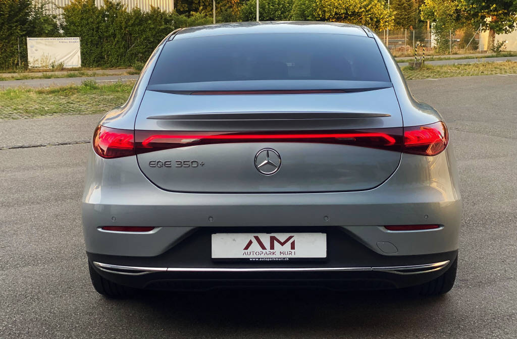 MERCEDES-BENZ EQE 350+ Electric Art Line-image-13