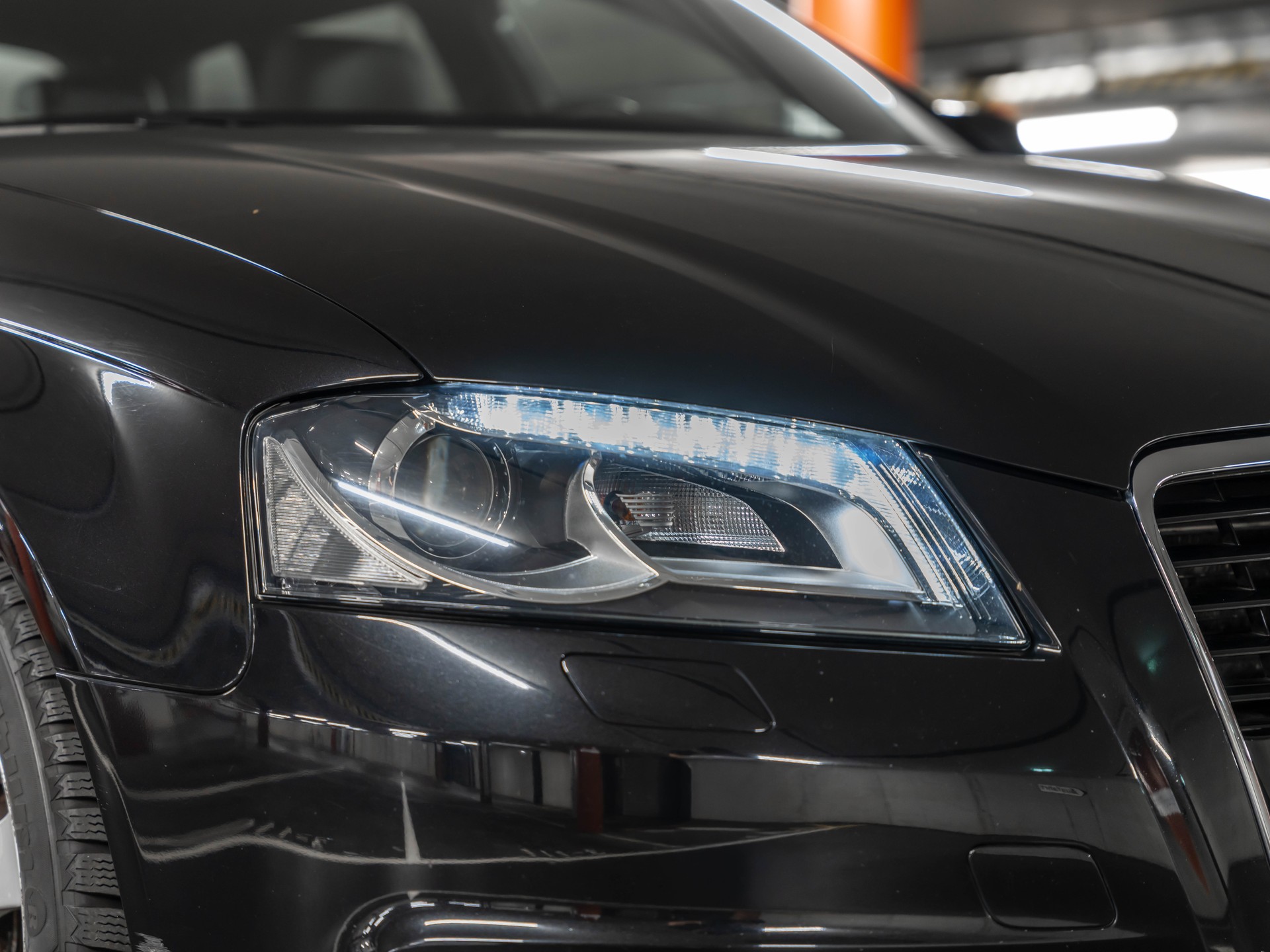 AUDI A3 Sportback 2.0 TFSI Ambition quattro S-tronic-image-14