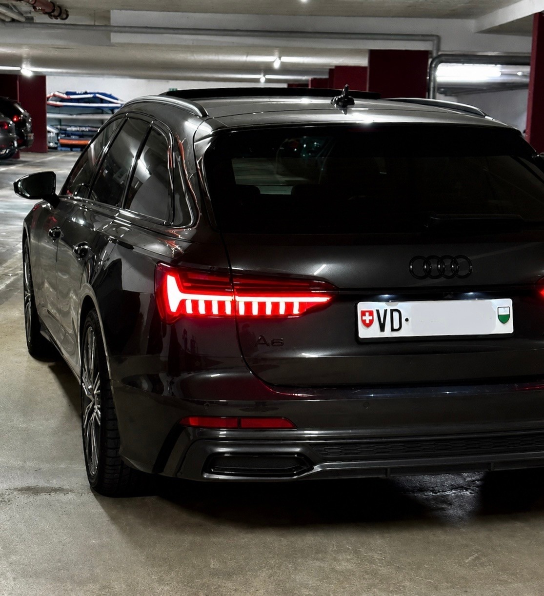AUDI 2.0 55 TFSI e Sport quattro S-Tronic-image-1