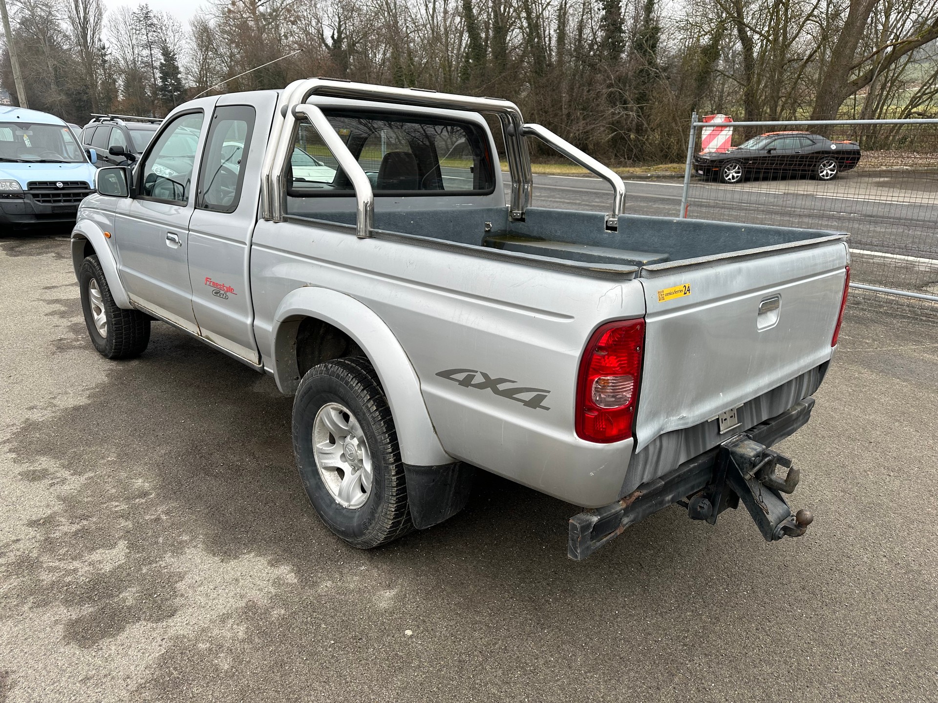 MAZDA B 2500TD 4x4 Strech Cab.Hurricane-image-6