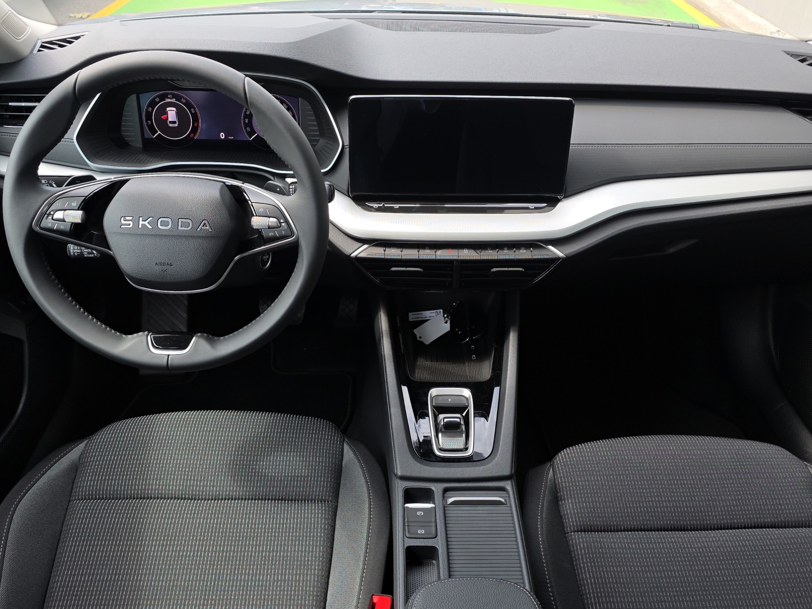SKODA Octavia Combi 2.0 TSI DSG Selection 4x4-image-8