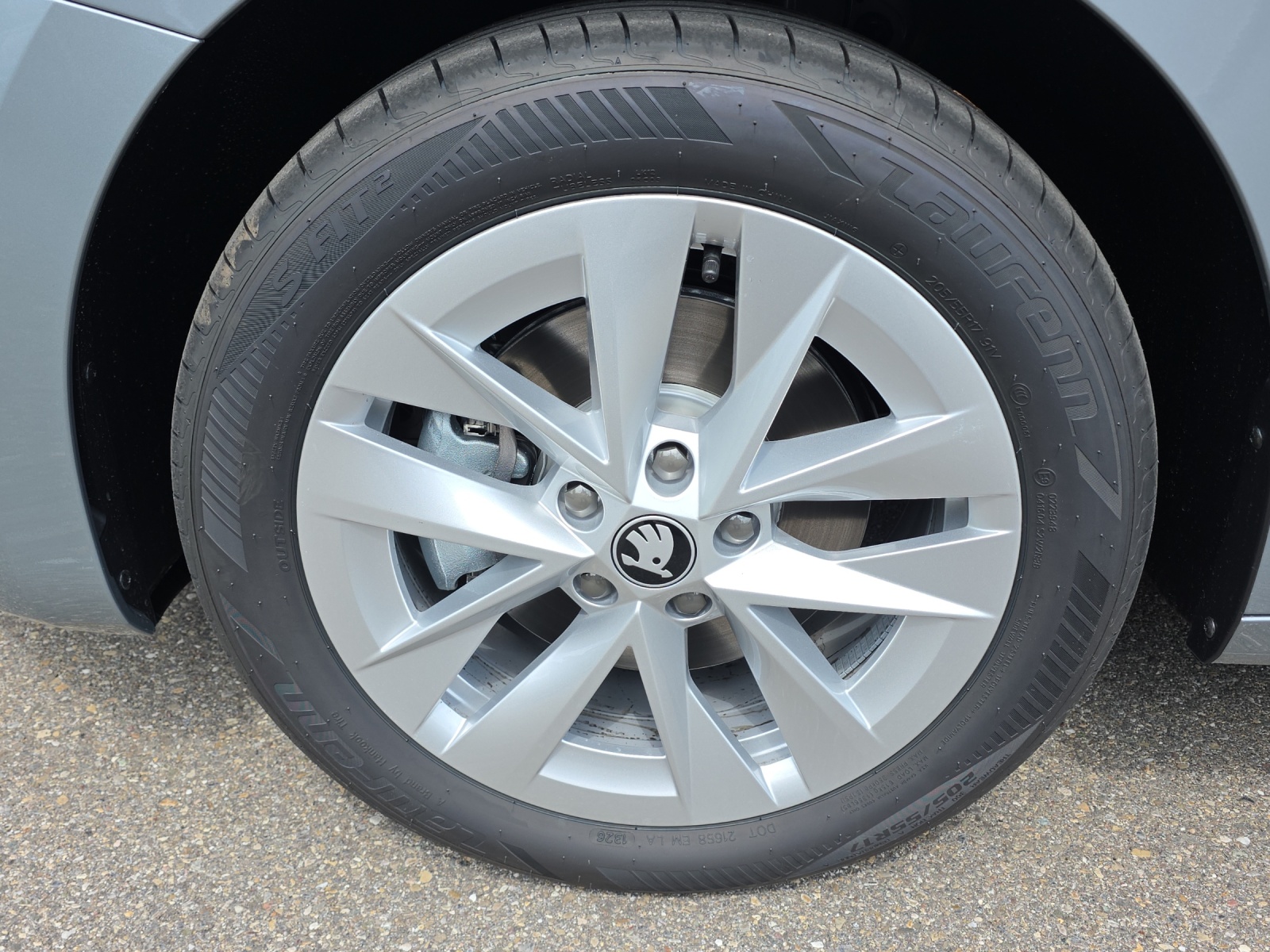 SKODA Octavia Combi 2.0 TSI DSG Selection 4x4-image-10