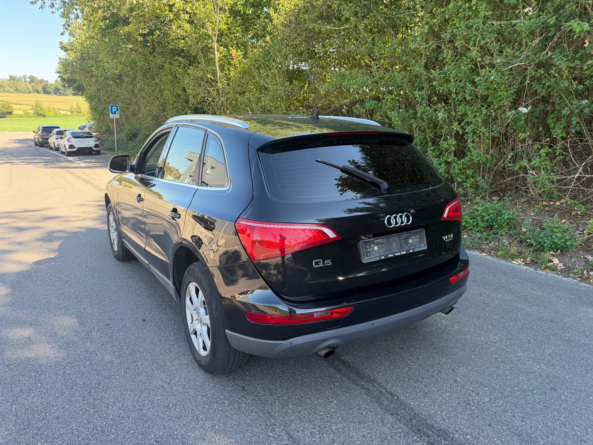 AUDI Q5 2.0 TFSI quattro-image-2