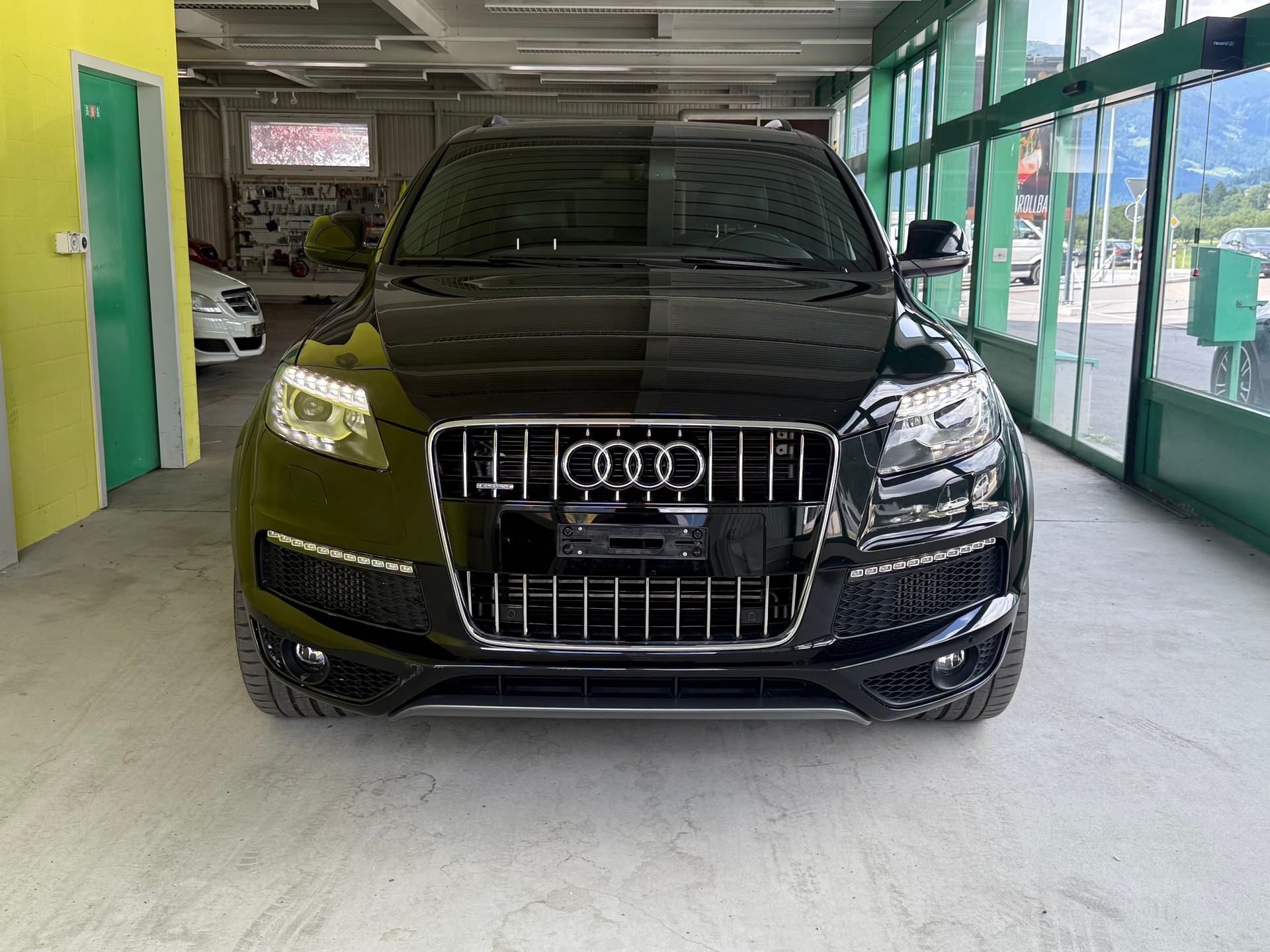AUDI Q7 3.0 TDI quattro tiptronic-image-3