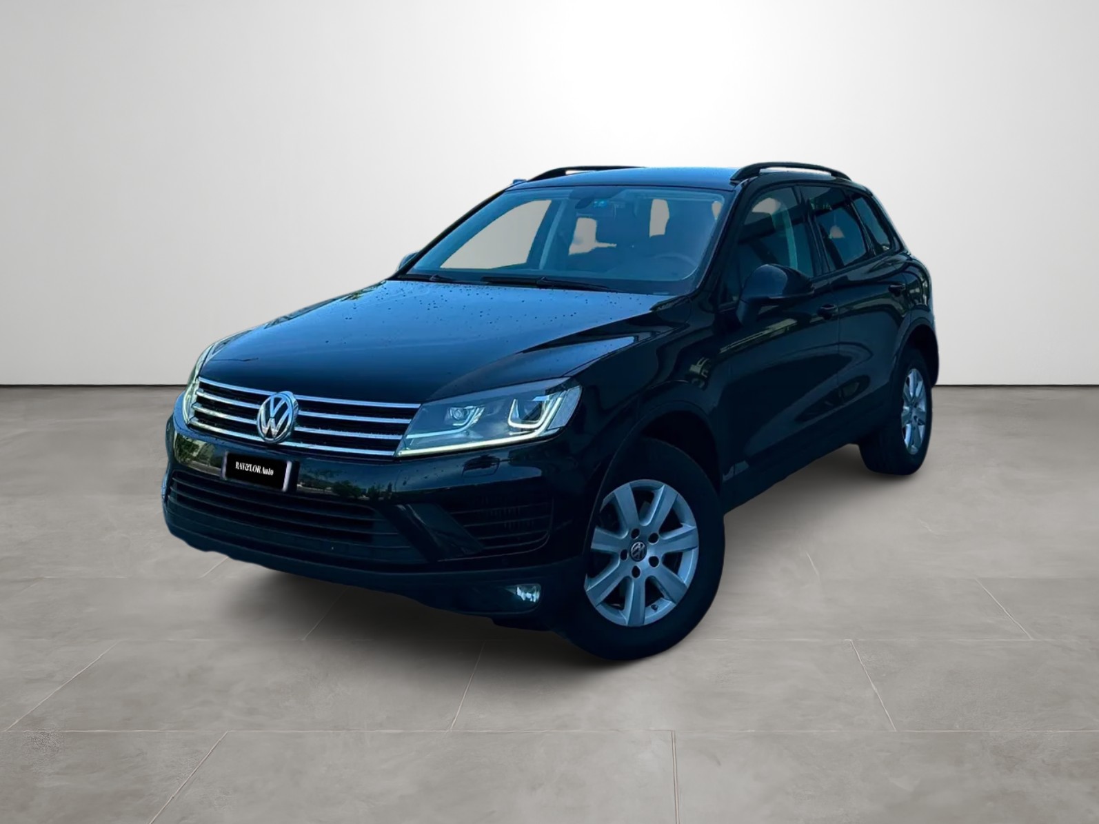 VW Touareg 3.0 TDI BlueMotion Technology Tiptronic-image-2