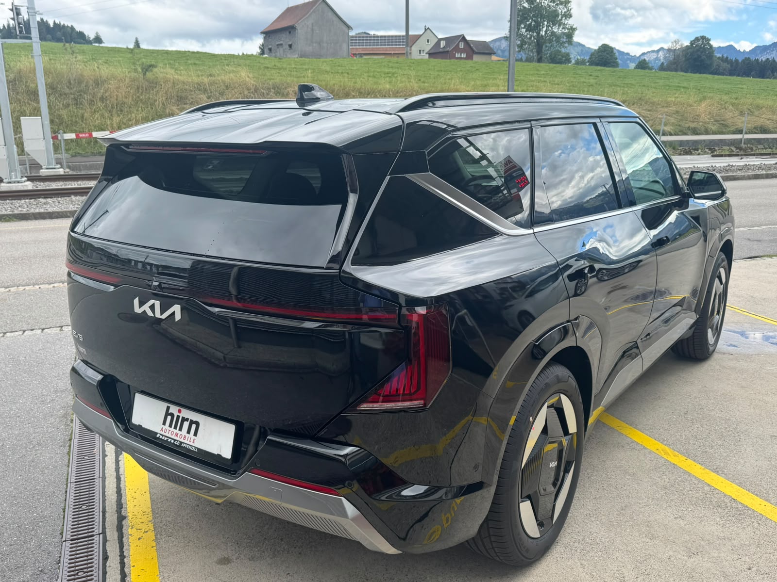 KIA EV5 81 kWh Earth 4x4-image-2