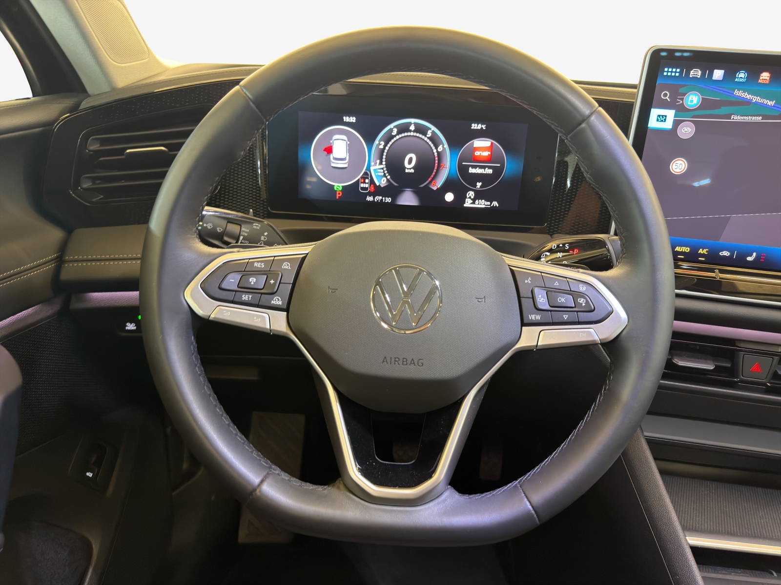 VW Tiguan 2.0 TSI DSG Life 4Motion-image-9