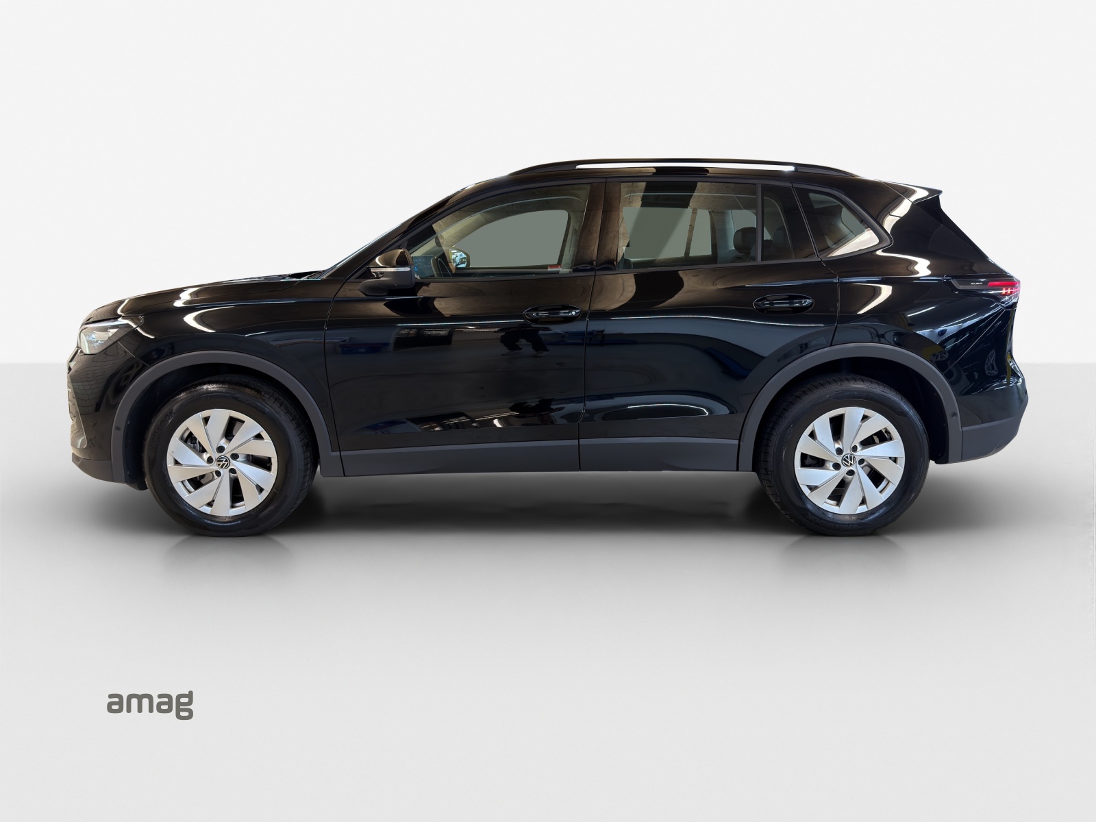 VW Tiguan 2.0 TSI DSG Life 4Motion-image-1