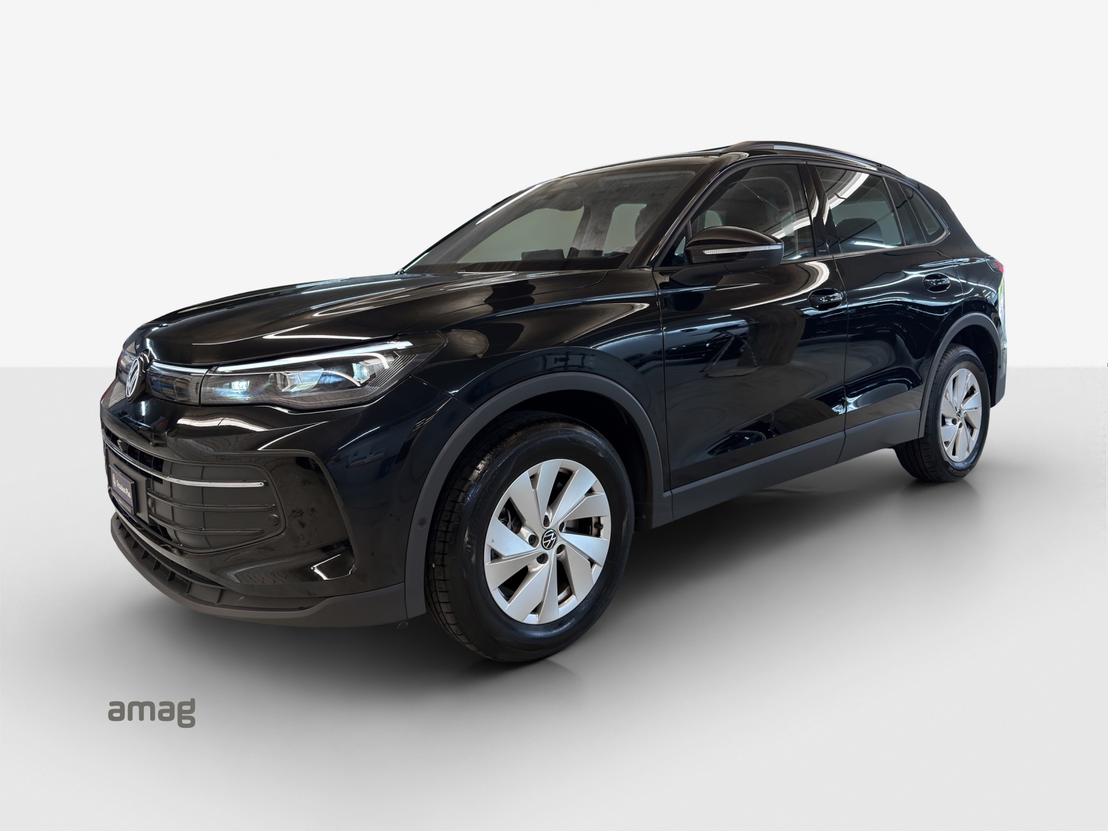 VW Tiguan 2.0 TSI DSG Life 4Motion-image-0